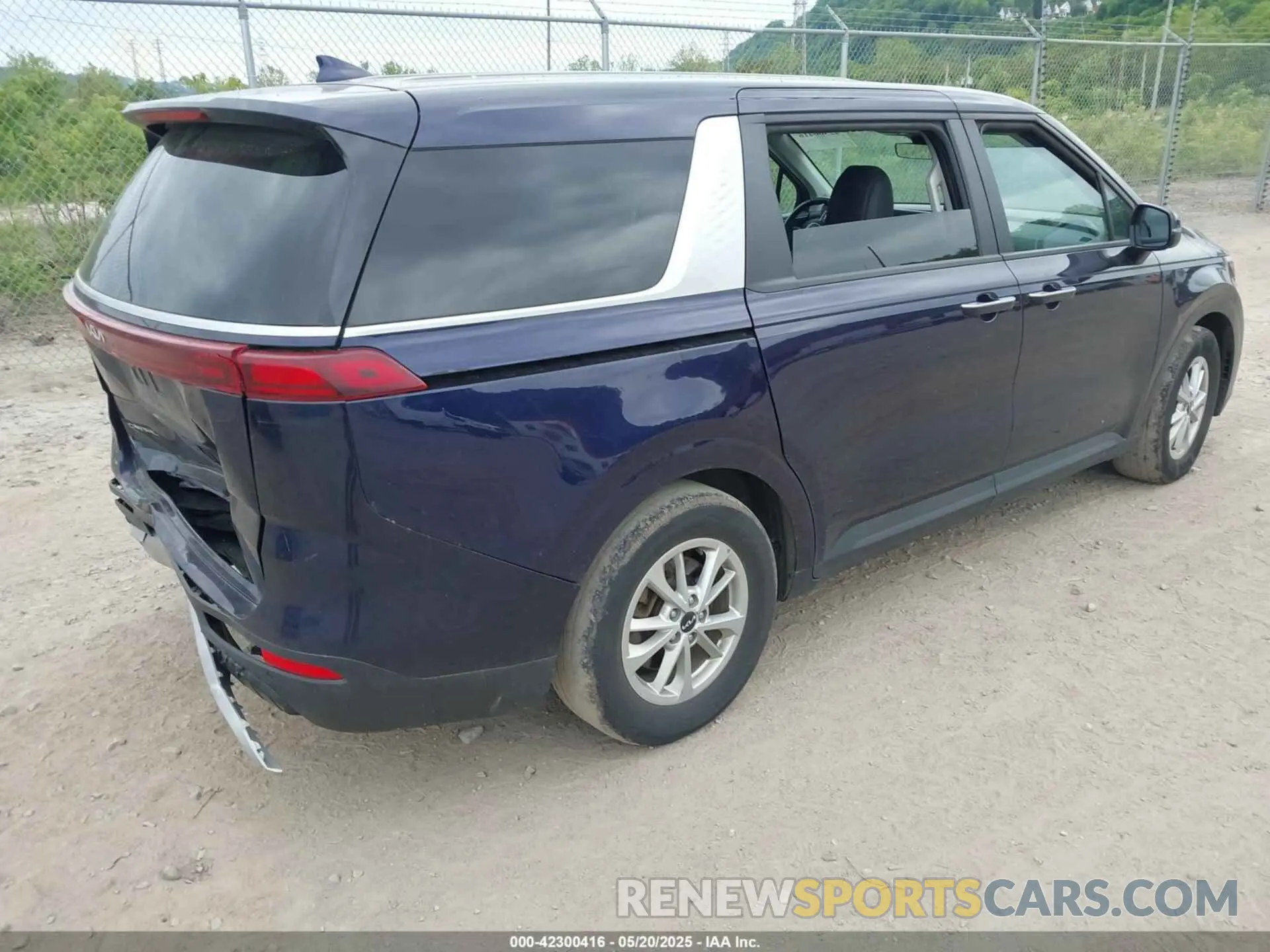 4 fotografías del automóvil dañado KNDNB4H35R6350739 KIA CARNIVAL MPV 2024