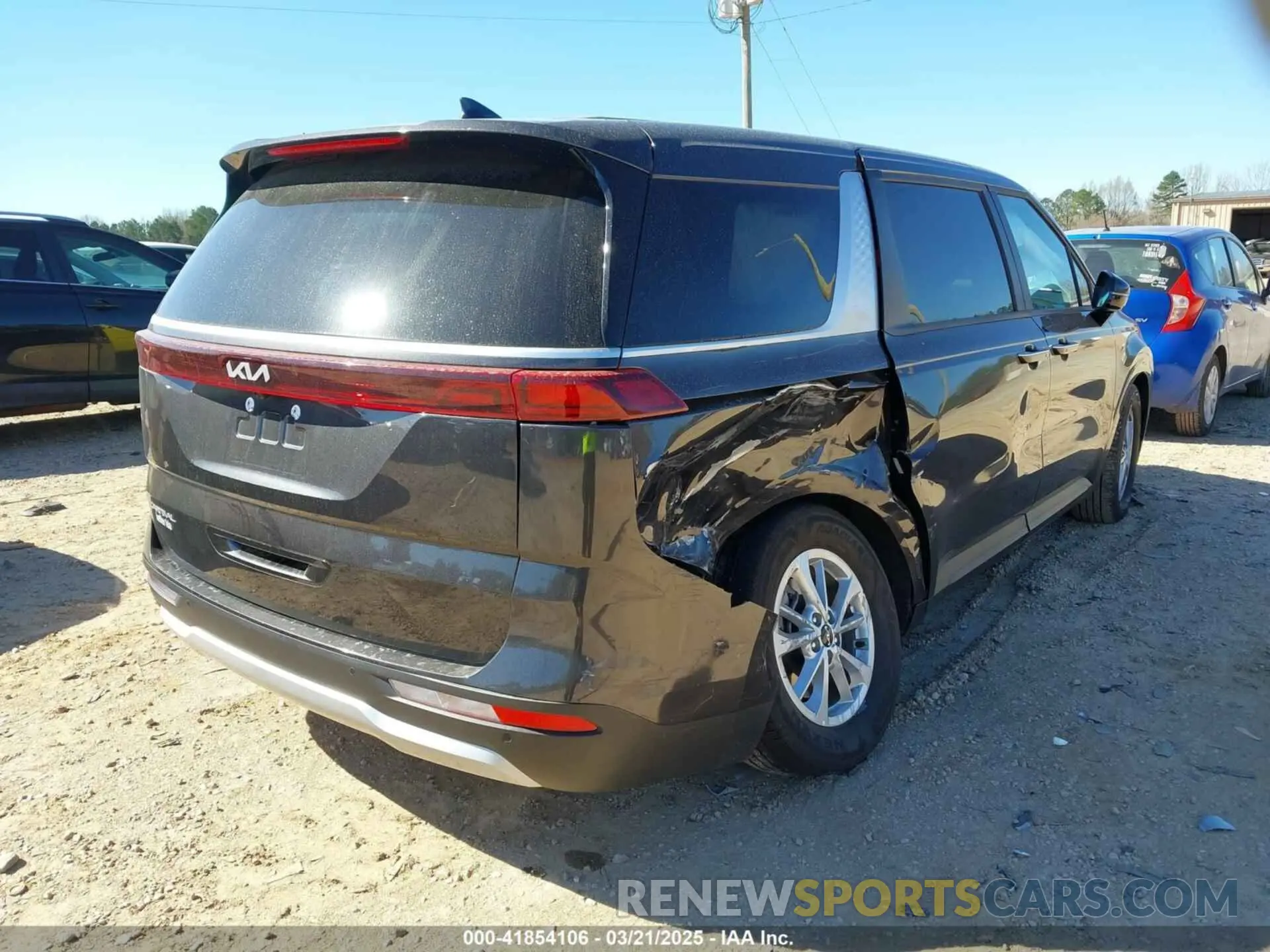 4 fotografías del automóvil dañado KNDNB4H36R6415744 KIA CARNIVAL MPV 2024