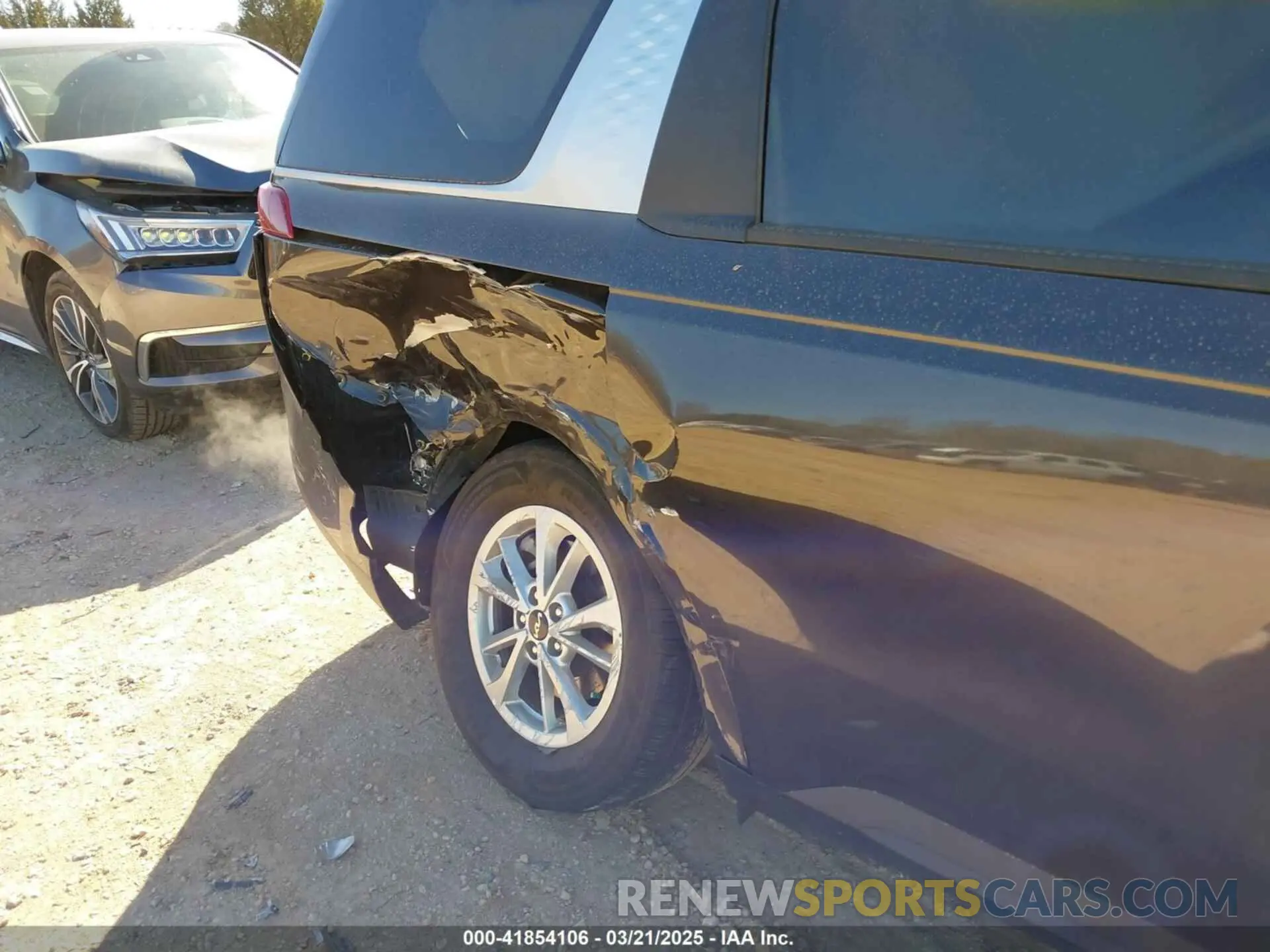 6 fotografías del automóvil dañado KNDNB4H36R6415744 KIA CARNIVAL MPV 2024
