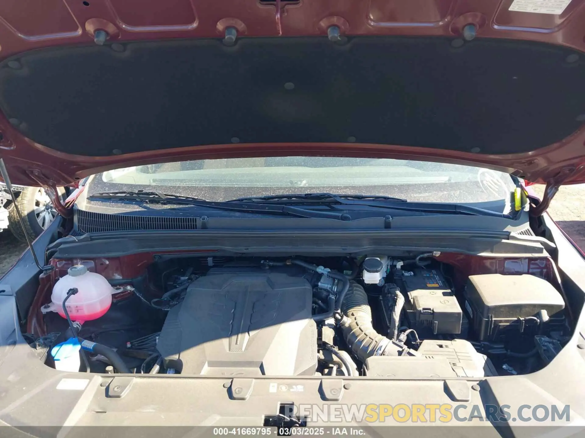 10 fotografías del automóvil dañado KNDNB4H39R6441013 KIA CARNIVAL MPV 2024