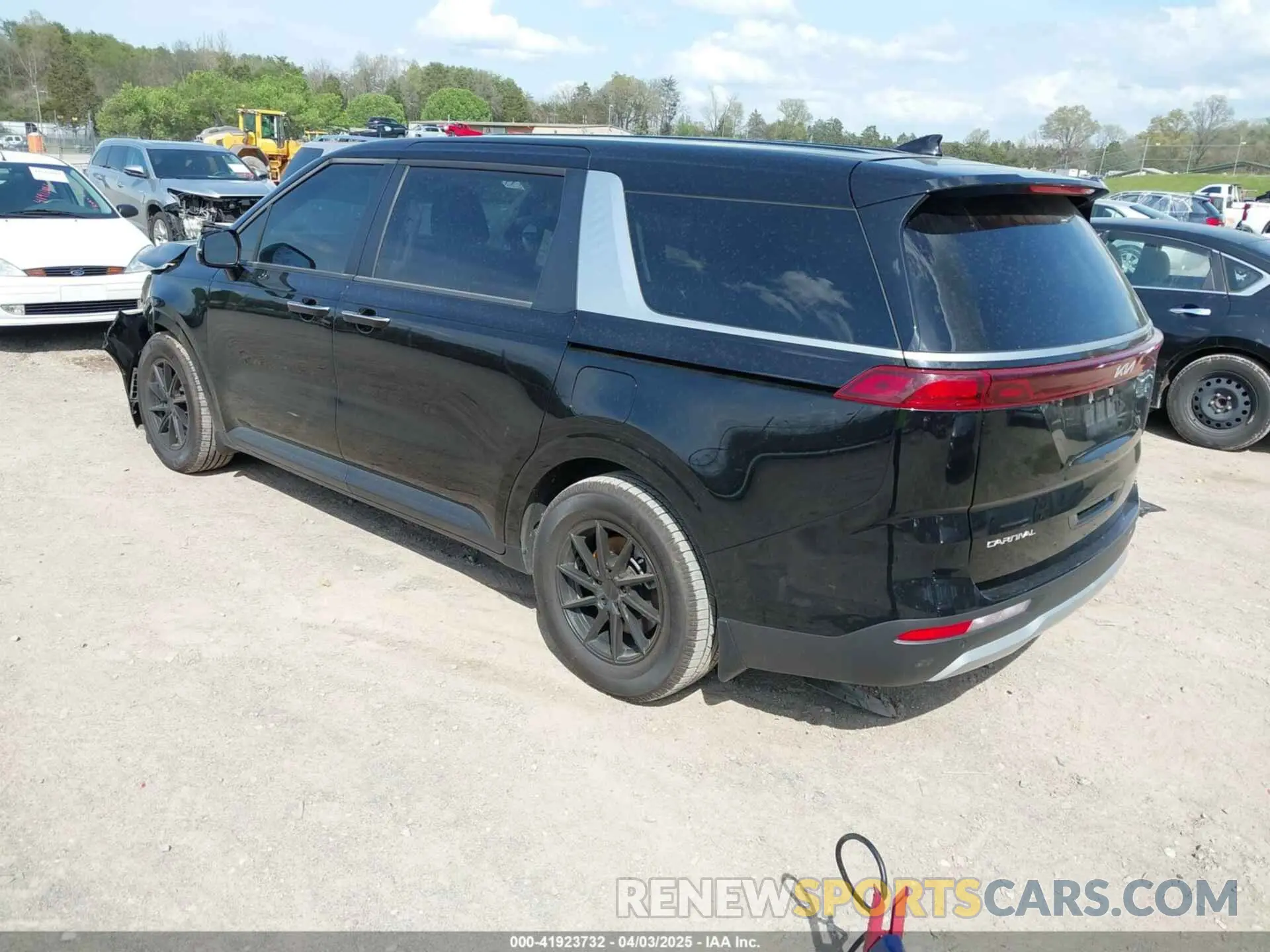 3 fotografías del automóvil dañado KNDNC5H30R6314489 KIA CARNIVAL MPV 2024
