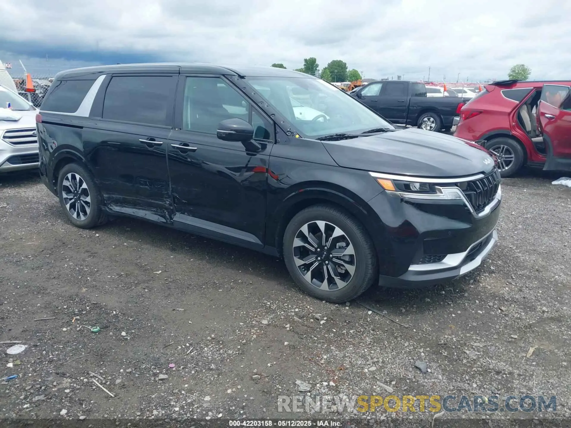 1 fotografías del automóvil dañado KNDNC5H30R6440397 KIA CARNIVAL MPV 2024