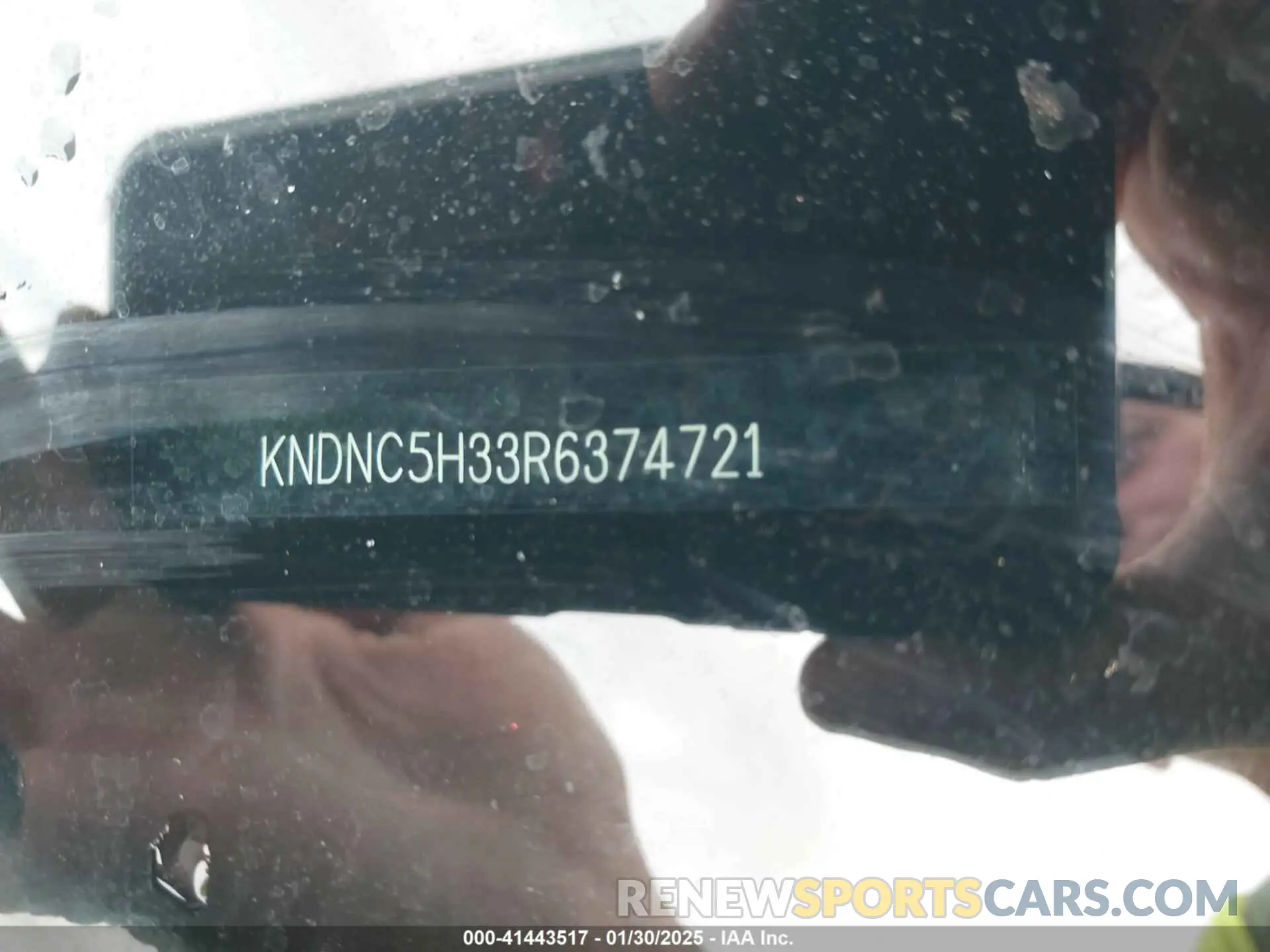 9 fotografías del automóvil dañado KNDNC5H33R6374721 KIA CARNIVAL MPV 2024