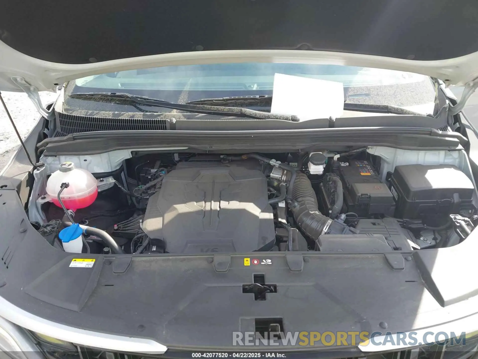 10 fotografías del automóvil dañado KNDNC5H34R6406155 KIA CARNIVAL MPV 2024