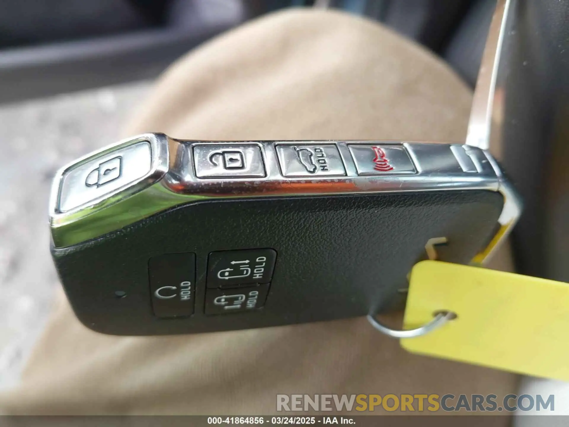 11 fotografías del automóvil dañado KNDNC5H37R6376472 KIA CARNIVAL MPV 2024