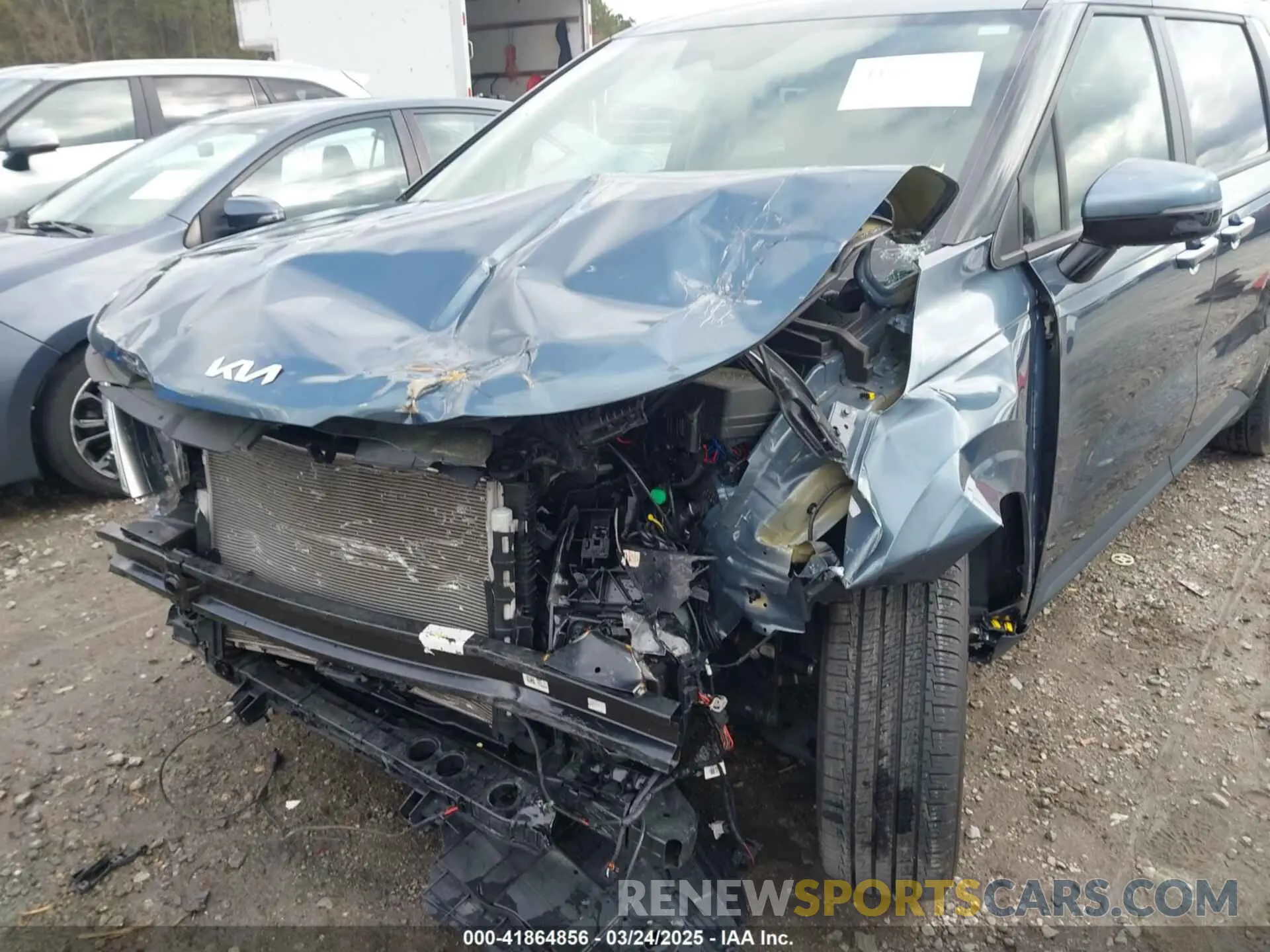 6 fotografías del automóvil dañado KNDNC5H37R6376472 KIA CARNIVAL MPV 2024