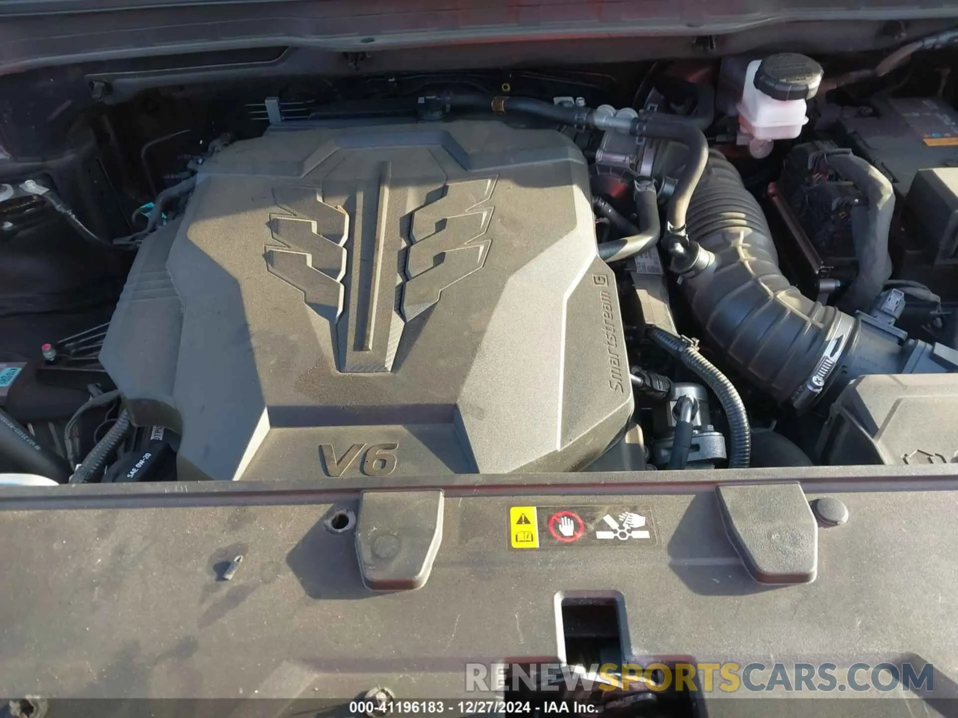 10 fotografías del automóvil dañado KNDNC5H38R6327068 KIA CARNIVAL MPV 2024