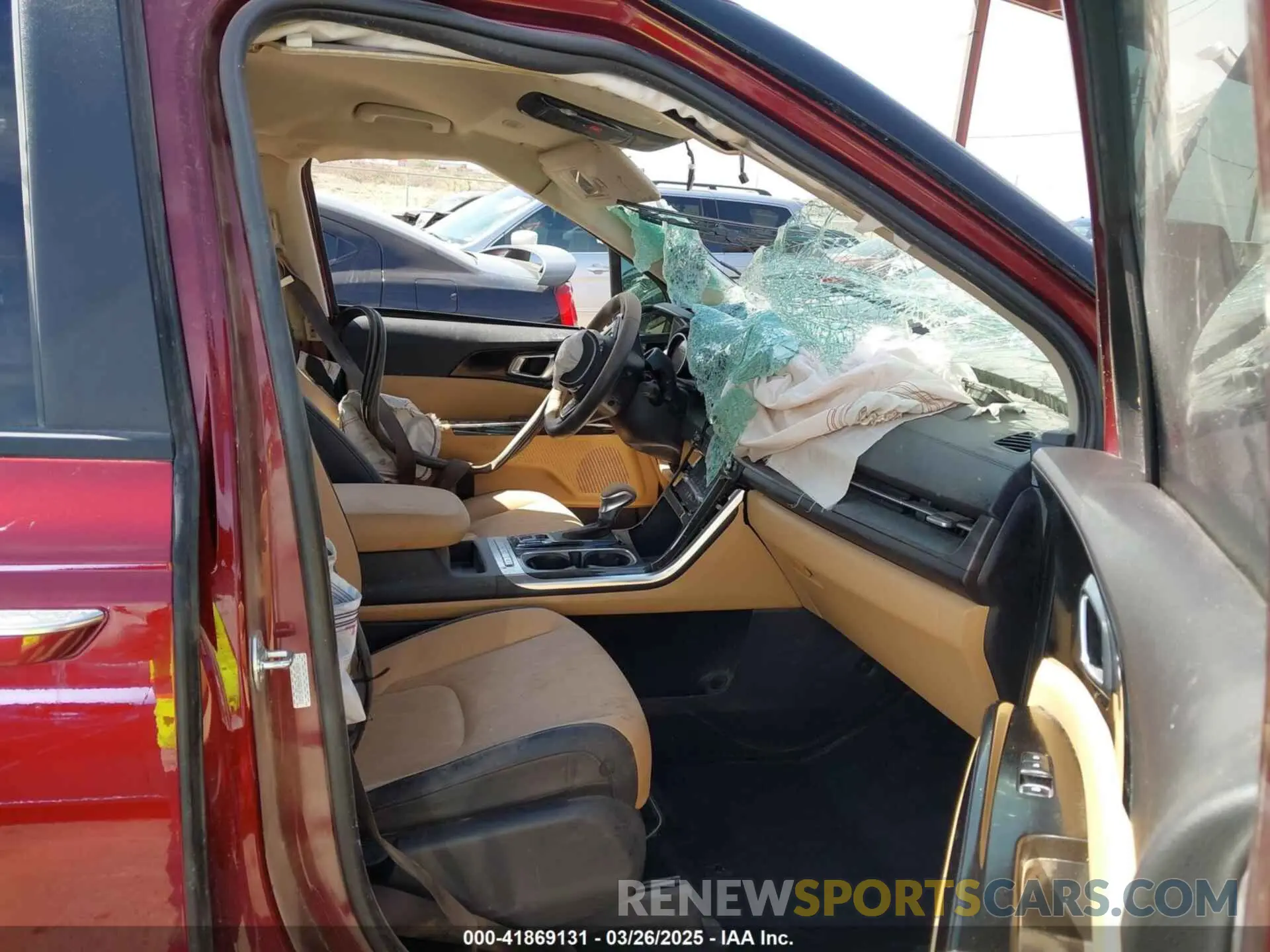 5 fotografías del automóvil dañado KNDNC5H39R6391040 KIA CARNIVAL MPV 2024