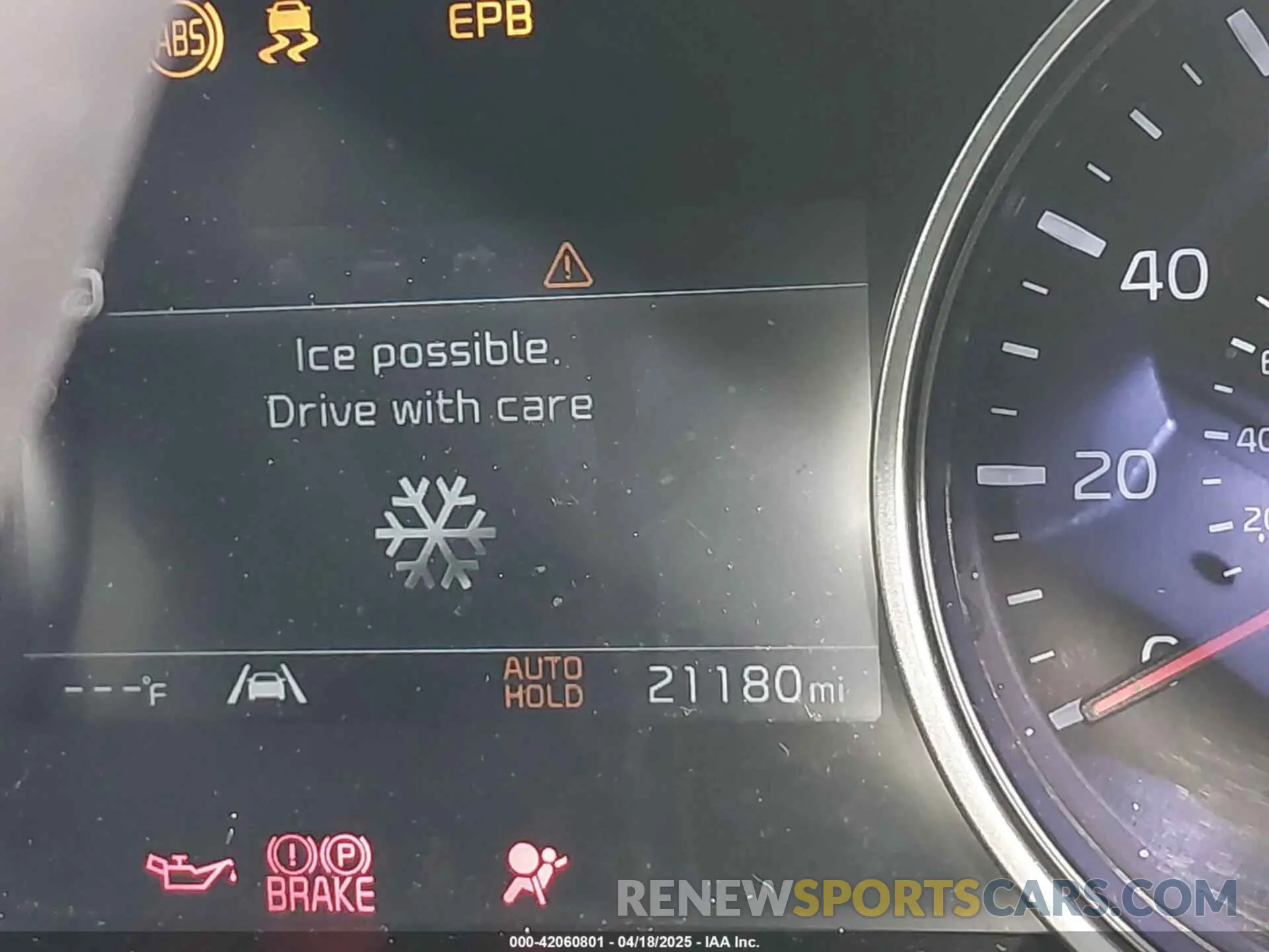 7 fotografías del automóvil dañado KNDNC5H39R6406040 KIA CARNIVAL MPV 2024