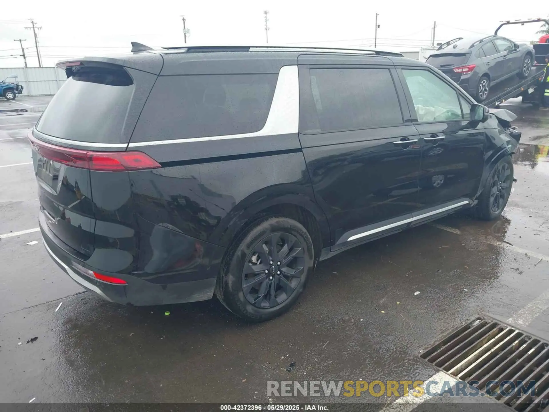 4 fotografías del automóvil dañado KNDNE5H33R6424382 KIA CARNIVAL MPV 2024