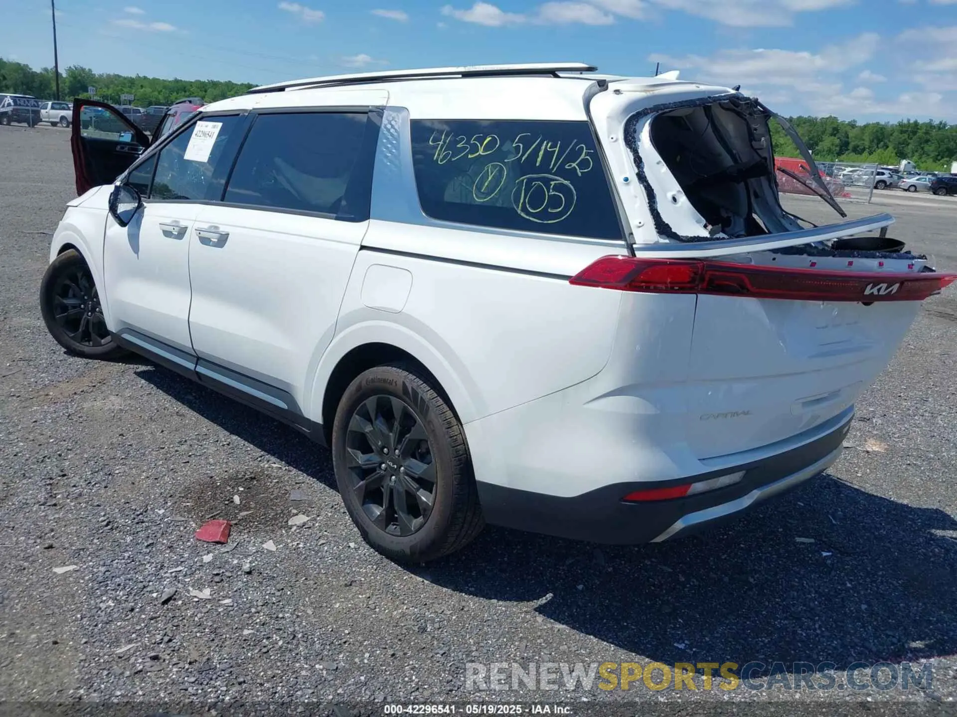 3 fotografías del automóvil dañado KNDNE5H39R6364270 KIA CARNIVAL MPV 2024