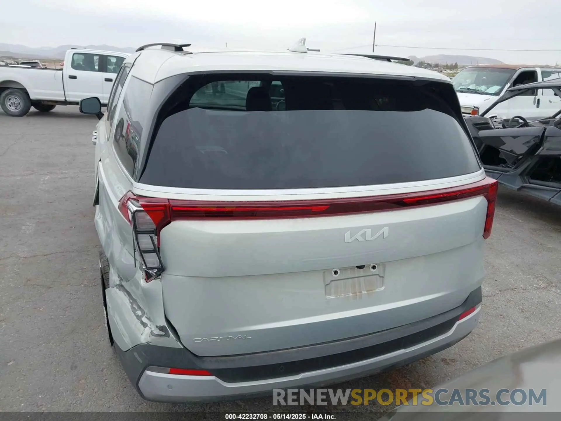 16 fotografías del automóvil dañado KNDNC5K34S6455967 KIA CARNIVAL MPV 2025
