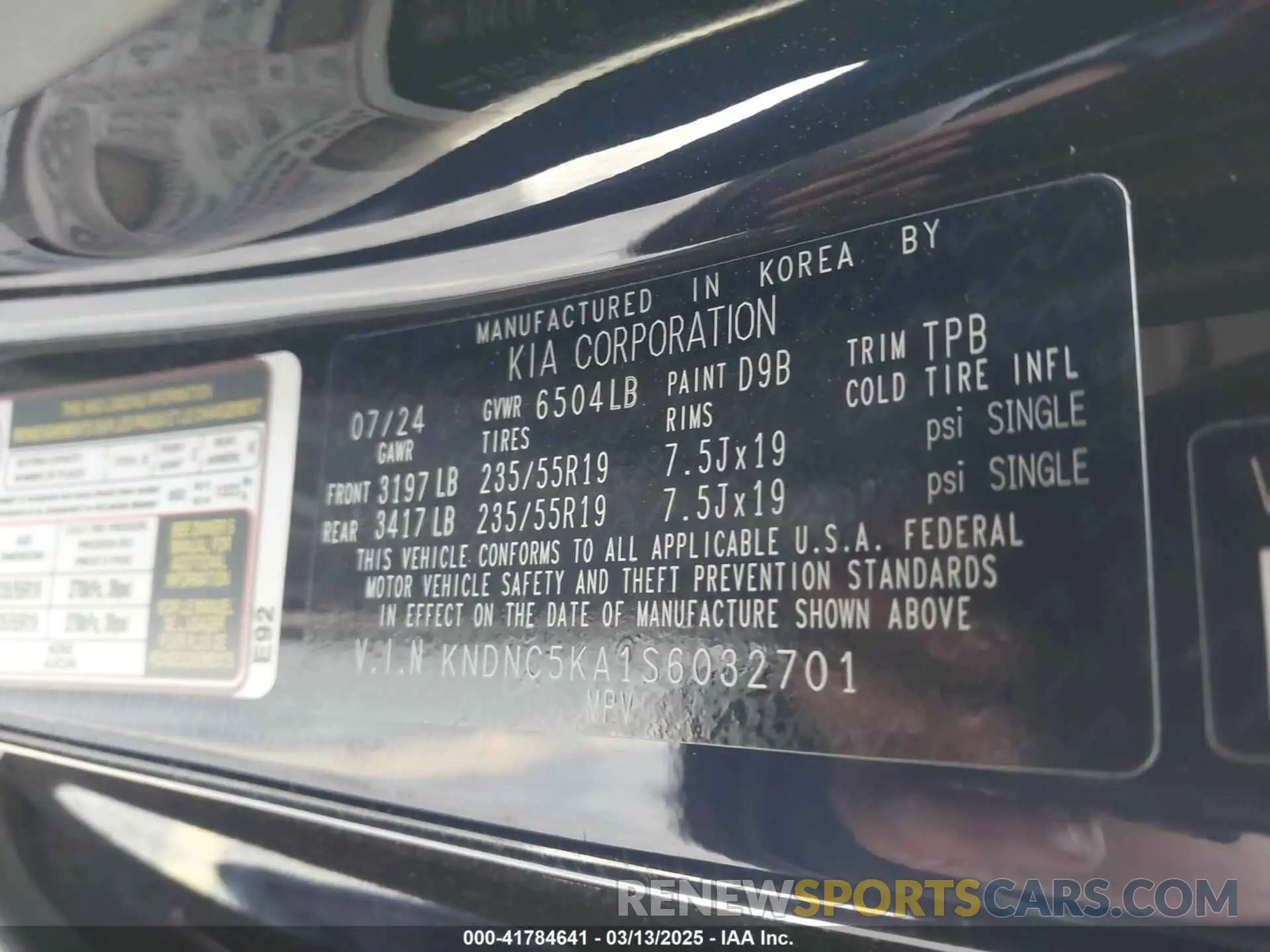 9 fotografías del automóvil dañado KNDNC5KA1S6032701 KIA CARNIVAL MPV HYBRID 2025
