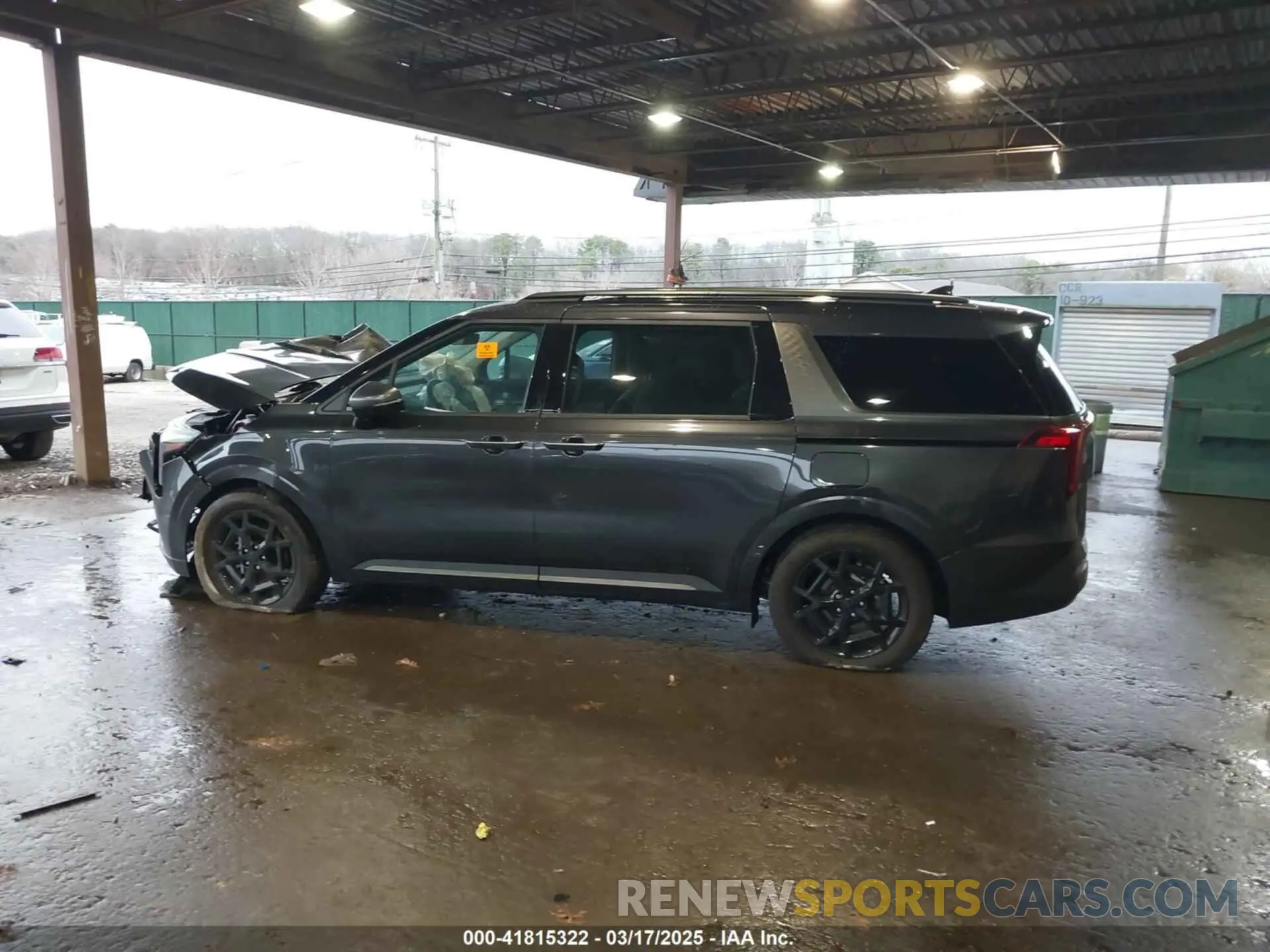 13 fotografías del automóvil dañado KNDNE5KA4S6033593 KIA CARNIVAL MPV HYBRID 2025