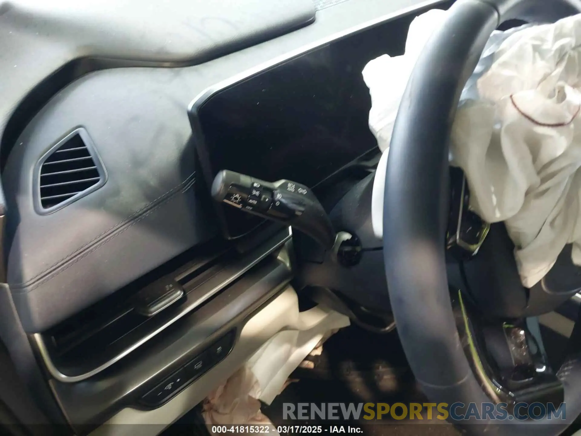 7 fotografías del automóvil dañado KNDNE5KA4S6033593 KIA CARNIVAL MPV HYBRID 2025