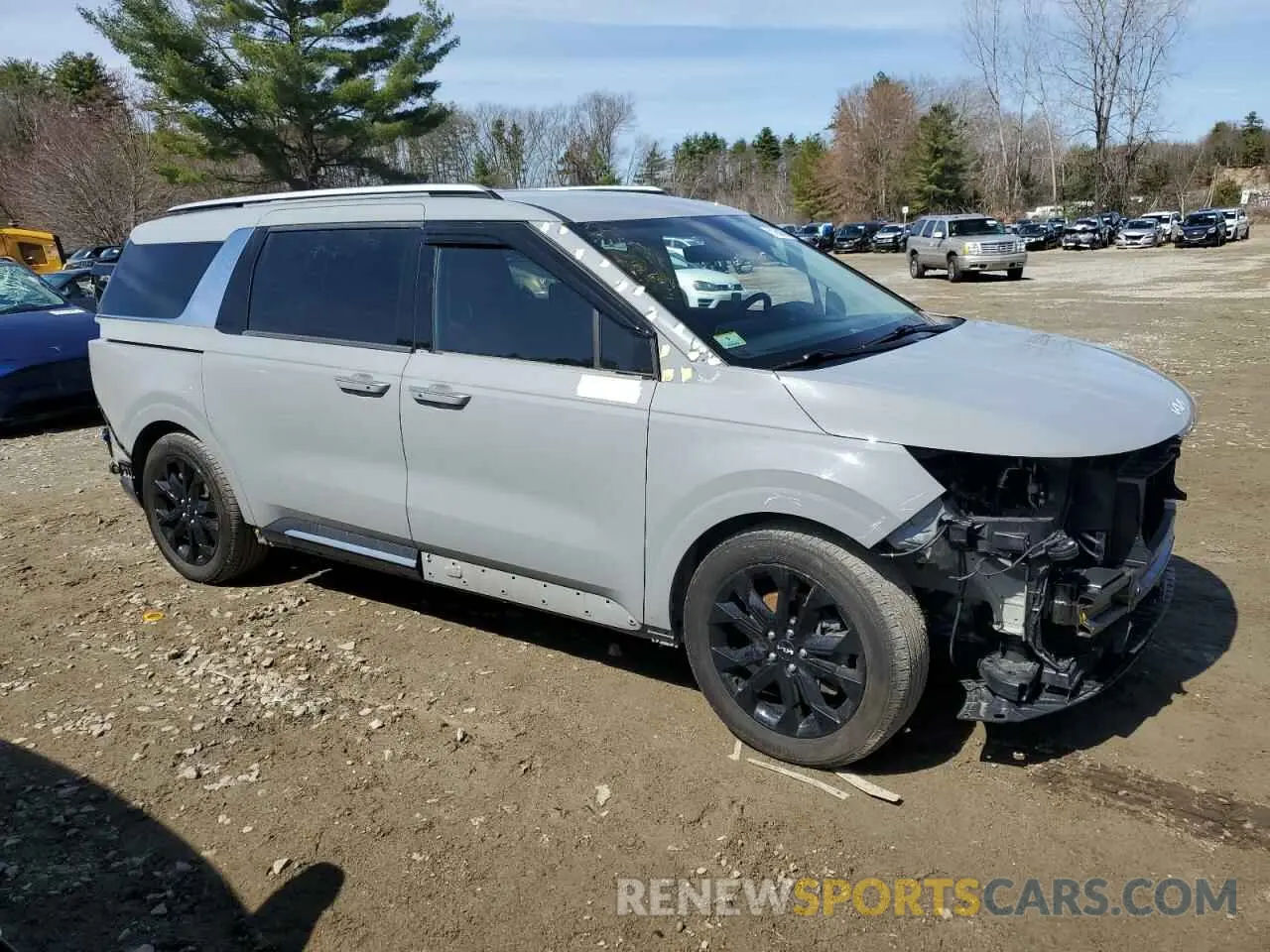 4 fotografías del automóvil dañado KNDNE5H30N6062019 KIA CARNIVAL S 2022
