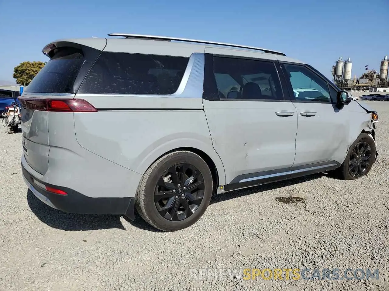 3 fotografías del automóvil dañado KNDNE5H35N6072755 KIA CARNIVAL S 2022