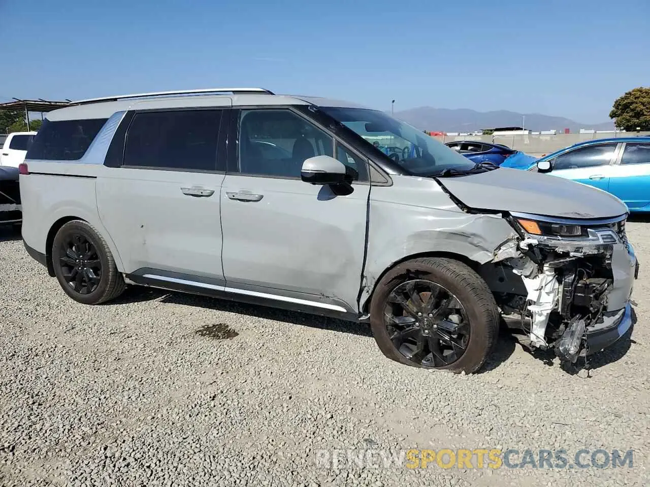 4 fotografías del automóvil dañado KNDNE5H35N6072755 KIA CARNIVAL S 2022