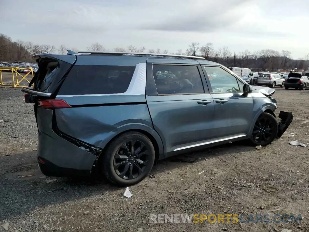 3 fotografías del automóvil dañado KNDNE5H36N6082386 KIA CARNIVAL S 2022
