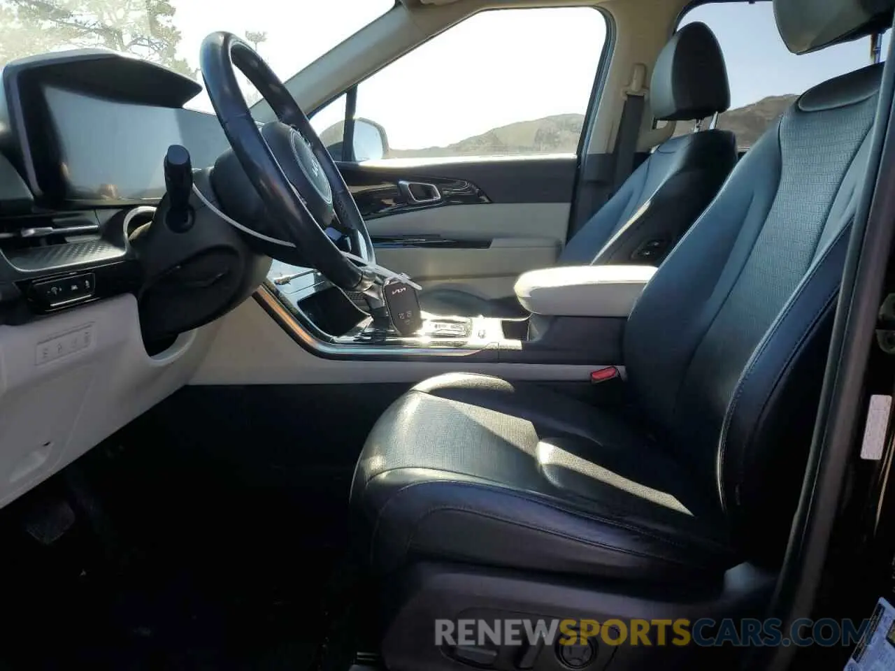 7 fotografías del automóvil dañado KNDNE5H3XN6081449 KIA CARNIVAL S 2022