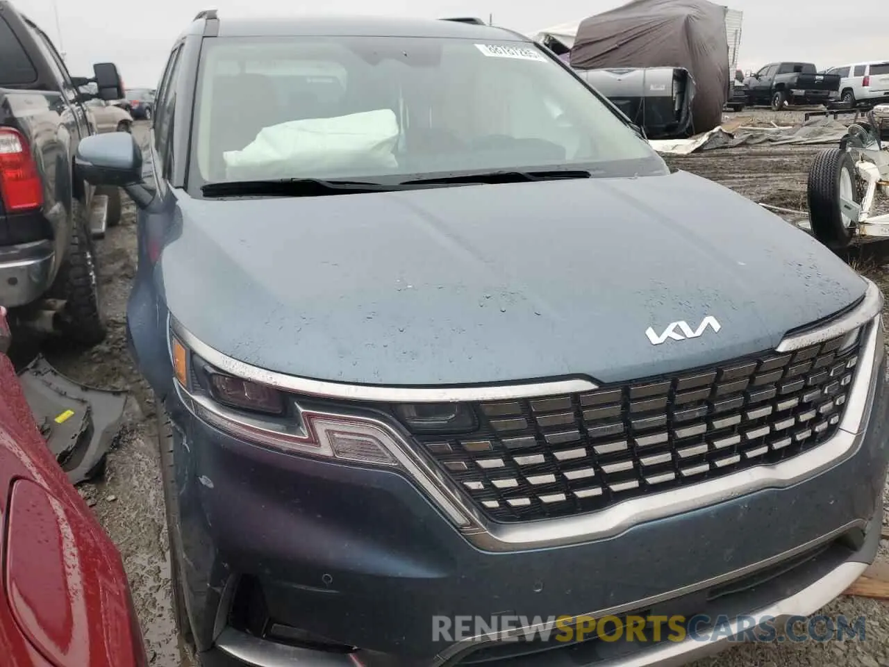 4 fotografías del automóvil dañado KNDNE5H34P6211115 KIA CARNIVAL S 2023