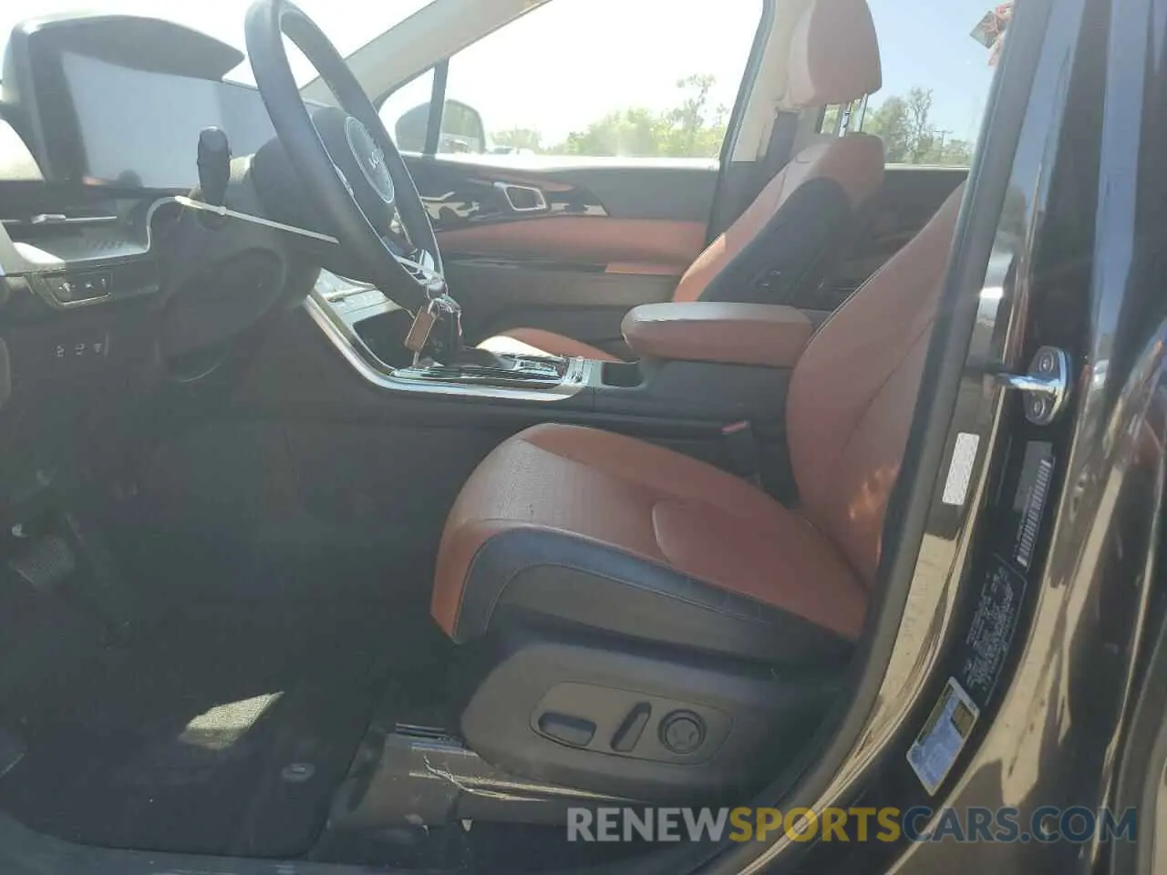 7 fotografías del automóvil dañado KNDNE5H39P6269124 KIA CARNIVAL S 2023