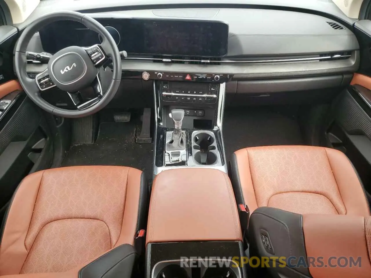 8 fotografías del automóvil dañado KNDNE5H37R6341179 KIA CARNIVAL S 2024