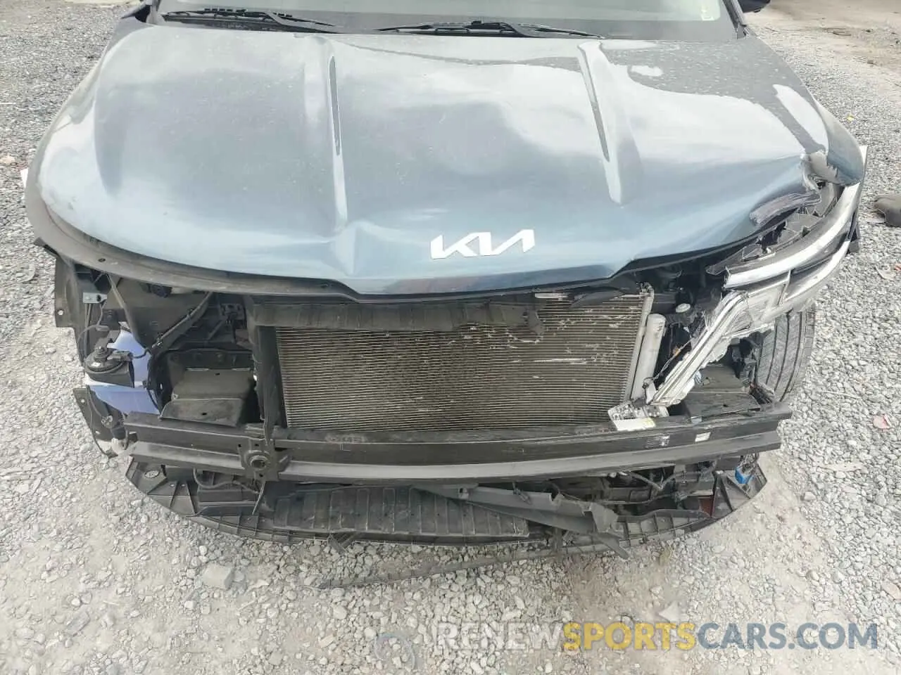 12 fotografías del automóvil dañado KNDNE5H3XR6306264 KIA CARNIVAL S 2024