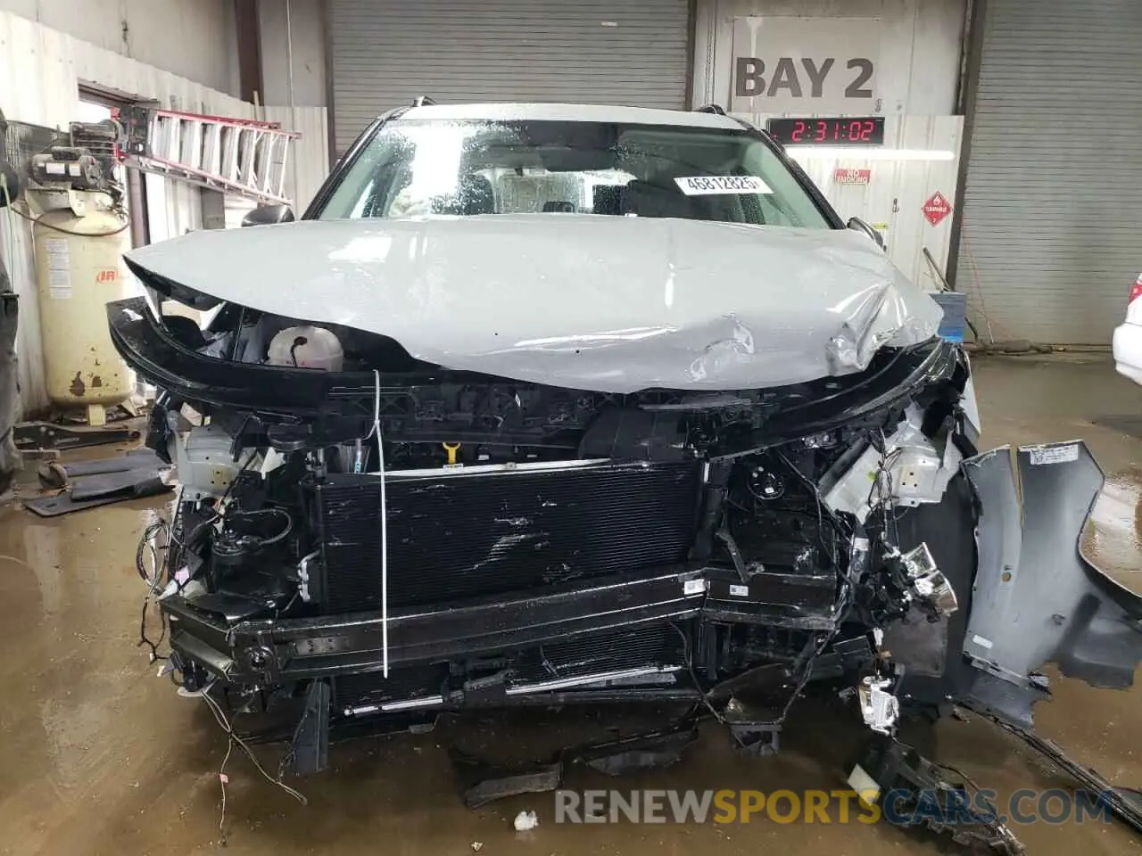 5 fotografías del automóvil dañado KNDNE5K39S6499859 KIA CARNIVAL S 2025