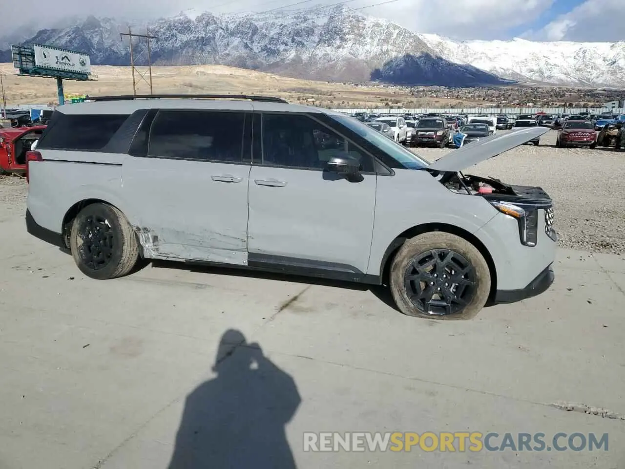 4 fotografías del automóvil dañado KNDNE5KA0S6031310 KIA CARNIVAL S 2025