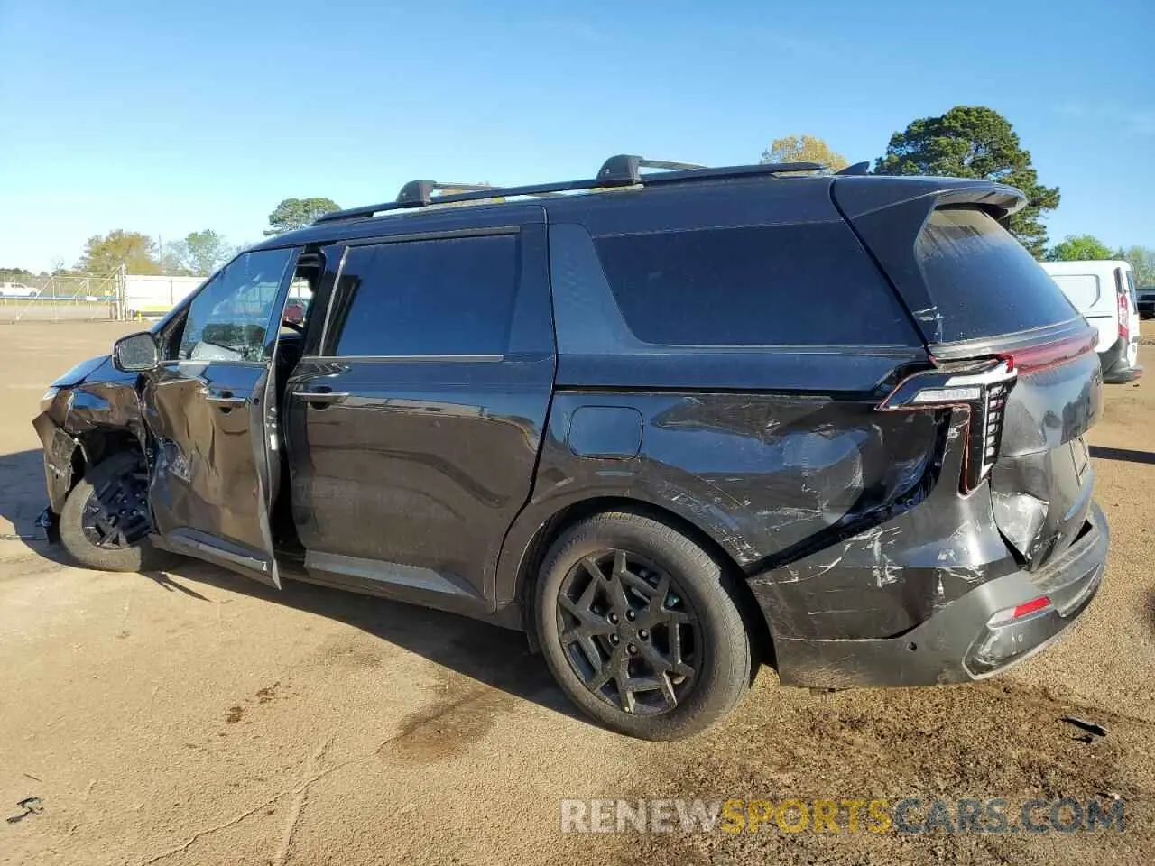 2 fotografías del automóvil dañado KNDNE5KA0S6034319 KIA CARNIVAL S 2025