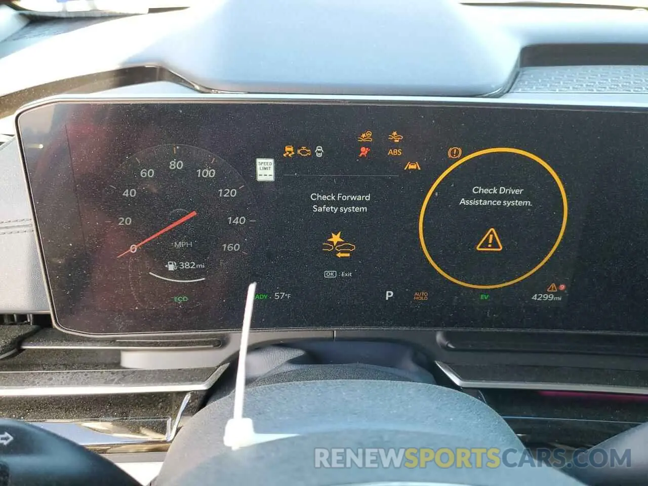 9 fotografías del automóvil dañado KNDNE5KA0S6034319 KIA CARNIVAL S 2025