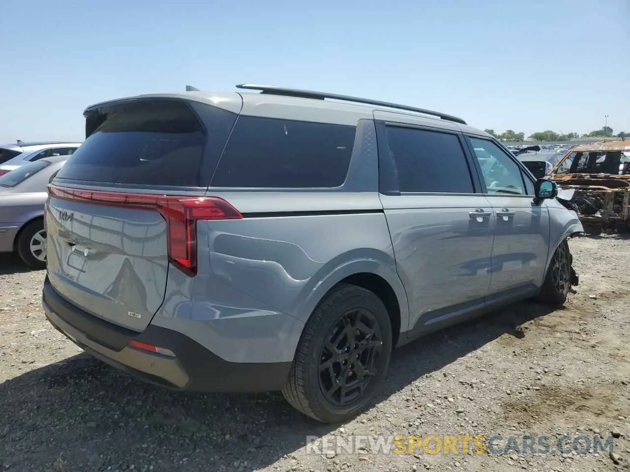 3 fotografías del automóvil dañado KNDNE5KA2S6032782 KIA CARNIVAL S 2025