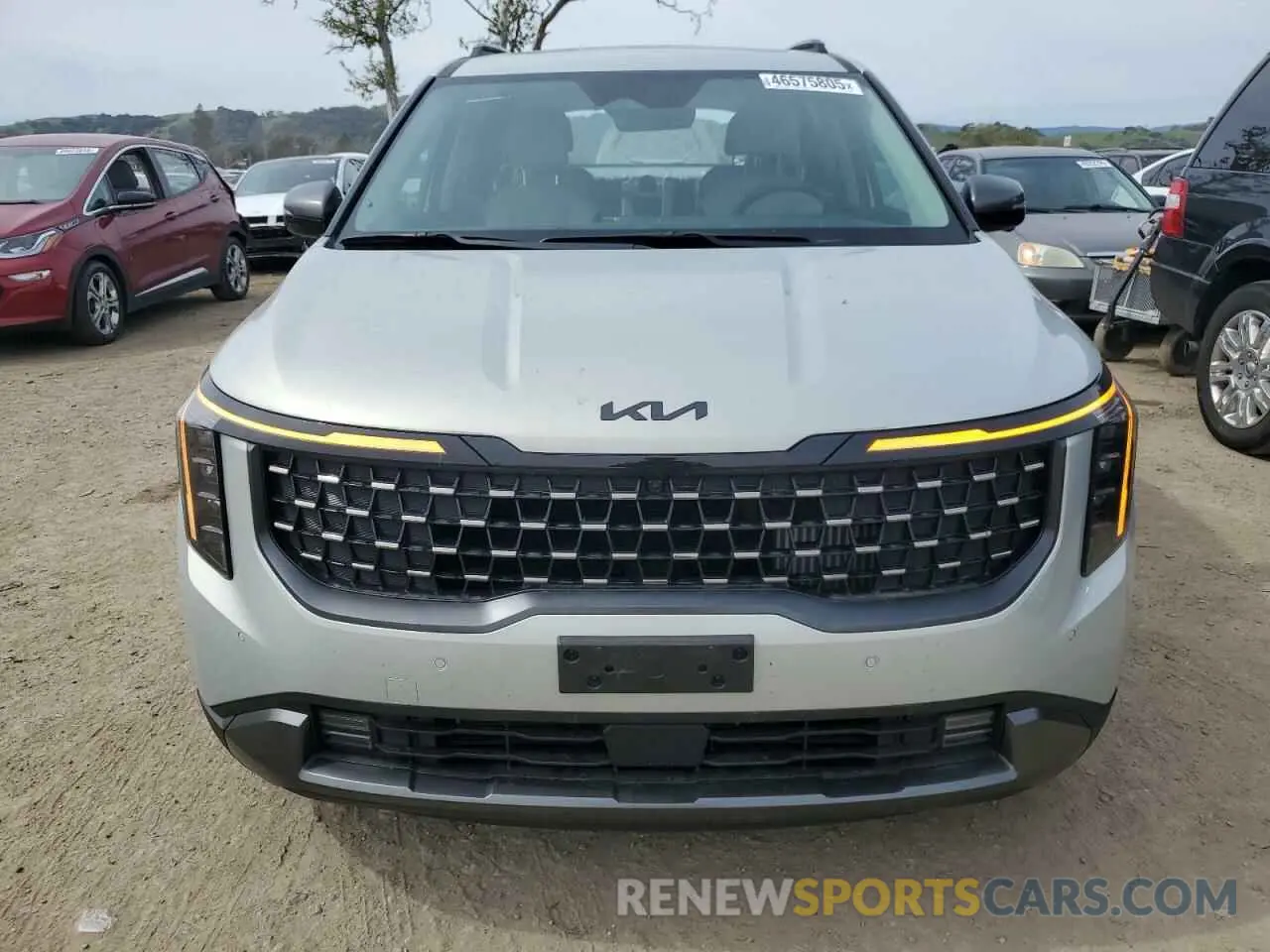 5 fotografías del automóvil dañado KNDNE5KA9S6042368 KIA CARNIVAL S 2025