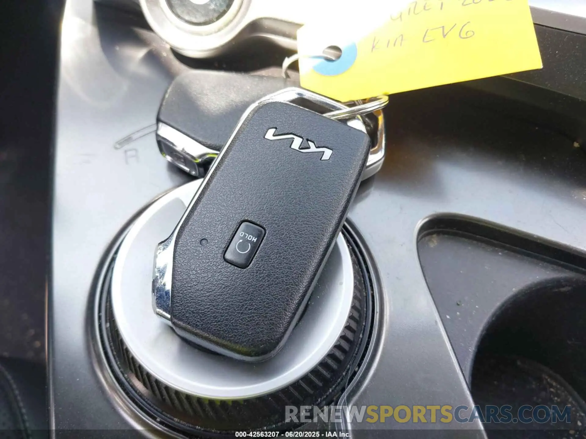 11 fotografías del automóvil dañado KNDC34LA6N5034535 KIA EV6 2022