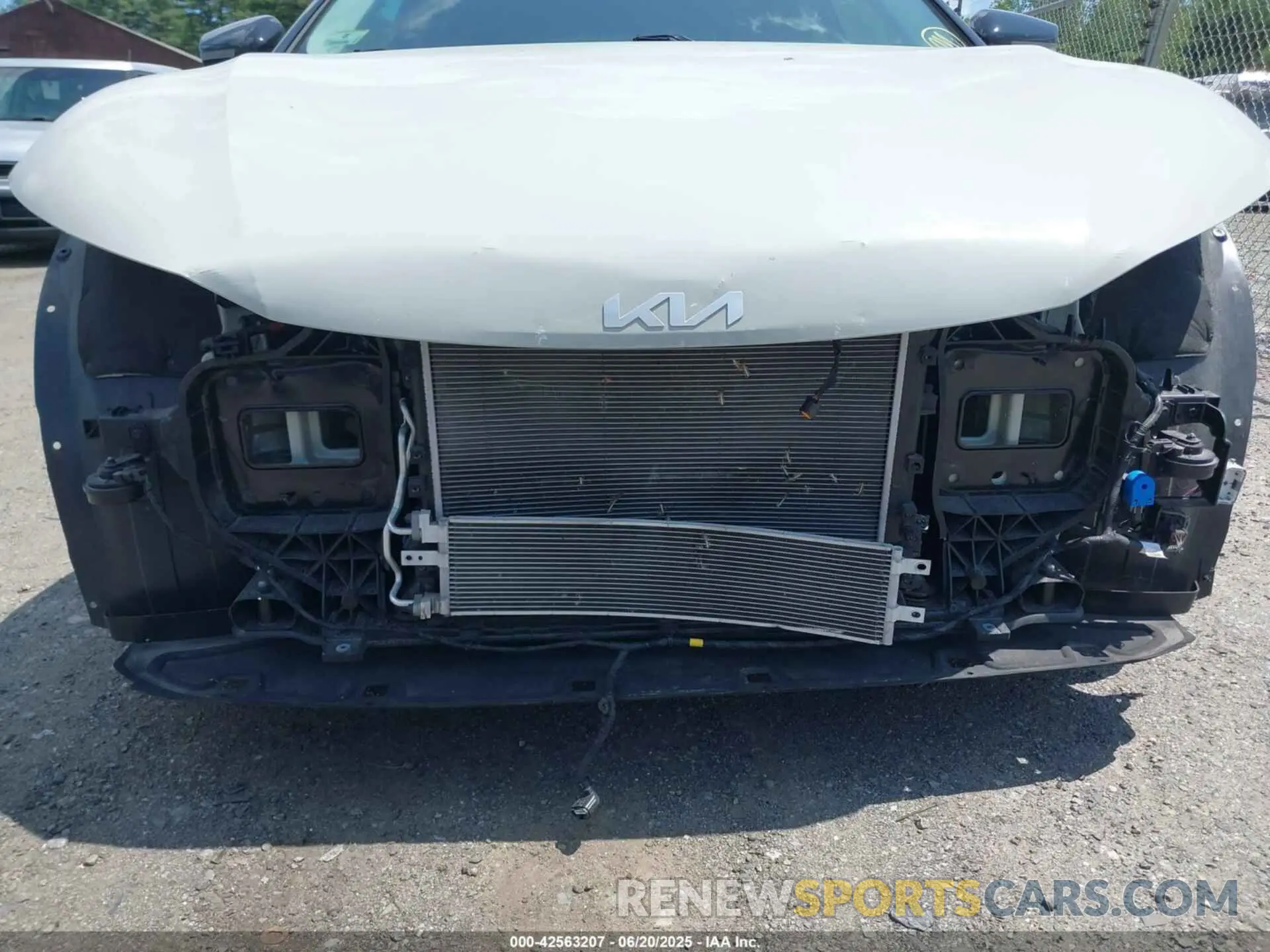 6 fotografías del automóvil dañado KNDC34LA6N5034535 KIA EV6 2022