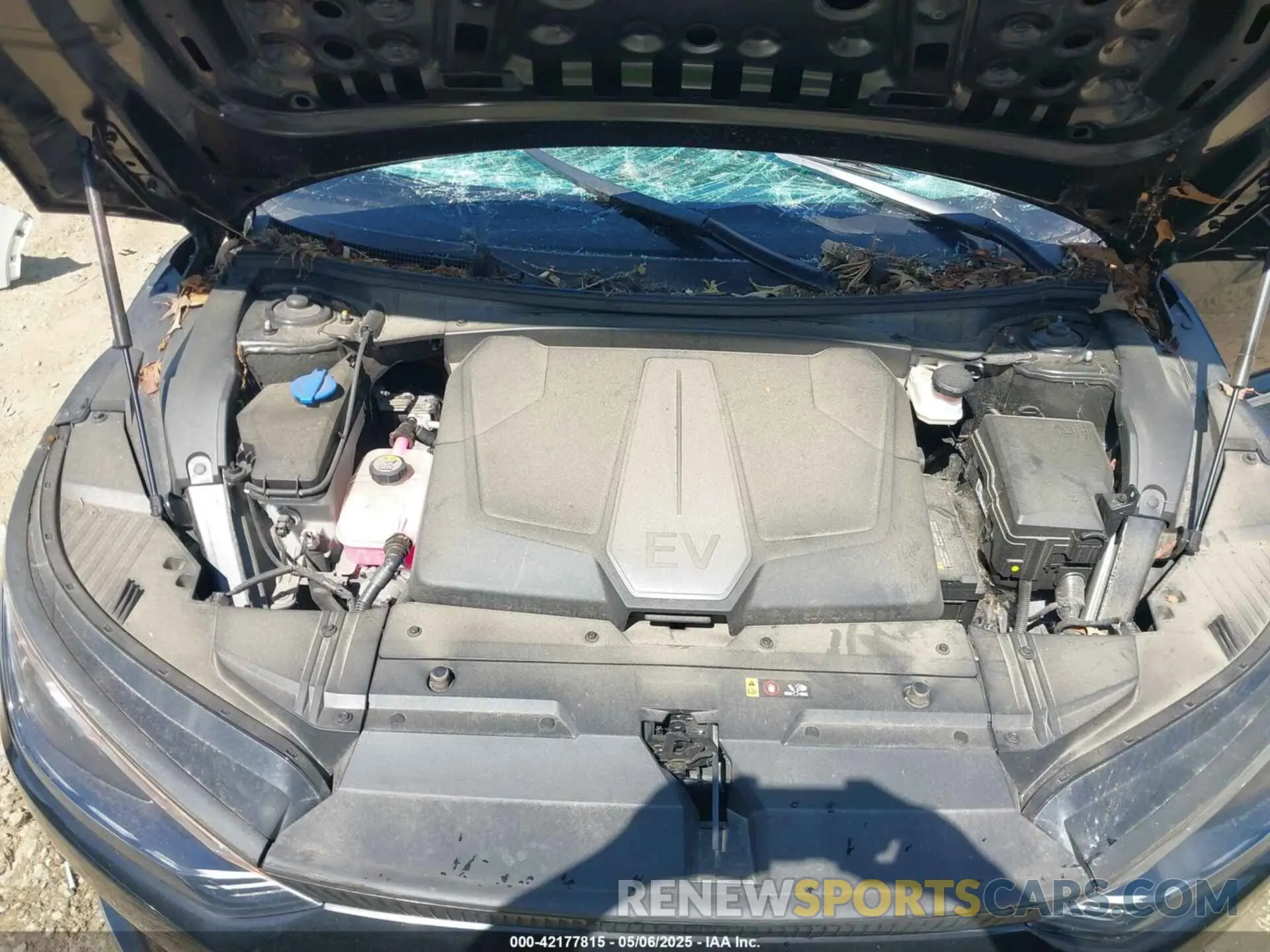 10 fotografías del automóvil dañado KNDC34LA7N5081203 KIA EV6 2022