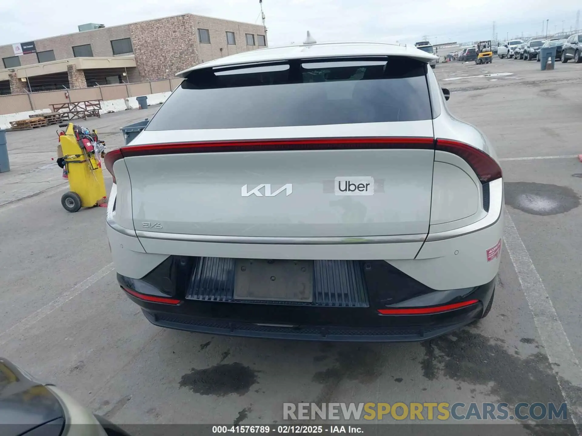 16 fotografías del automóvil dañado KNDC34LA9N5043553 KIA EV6 2022
