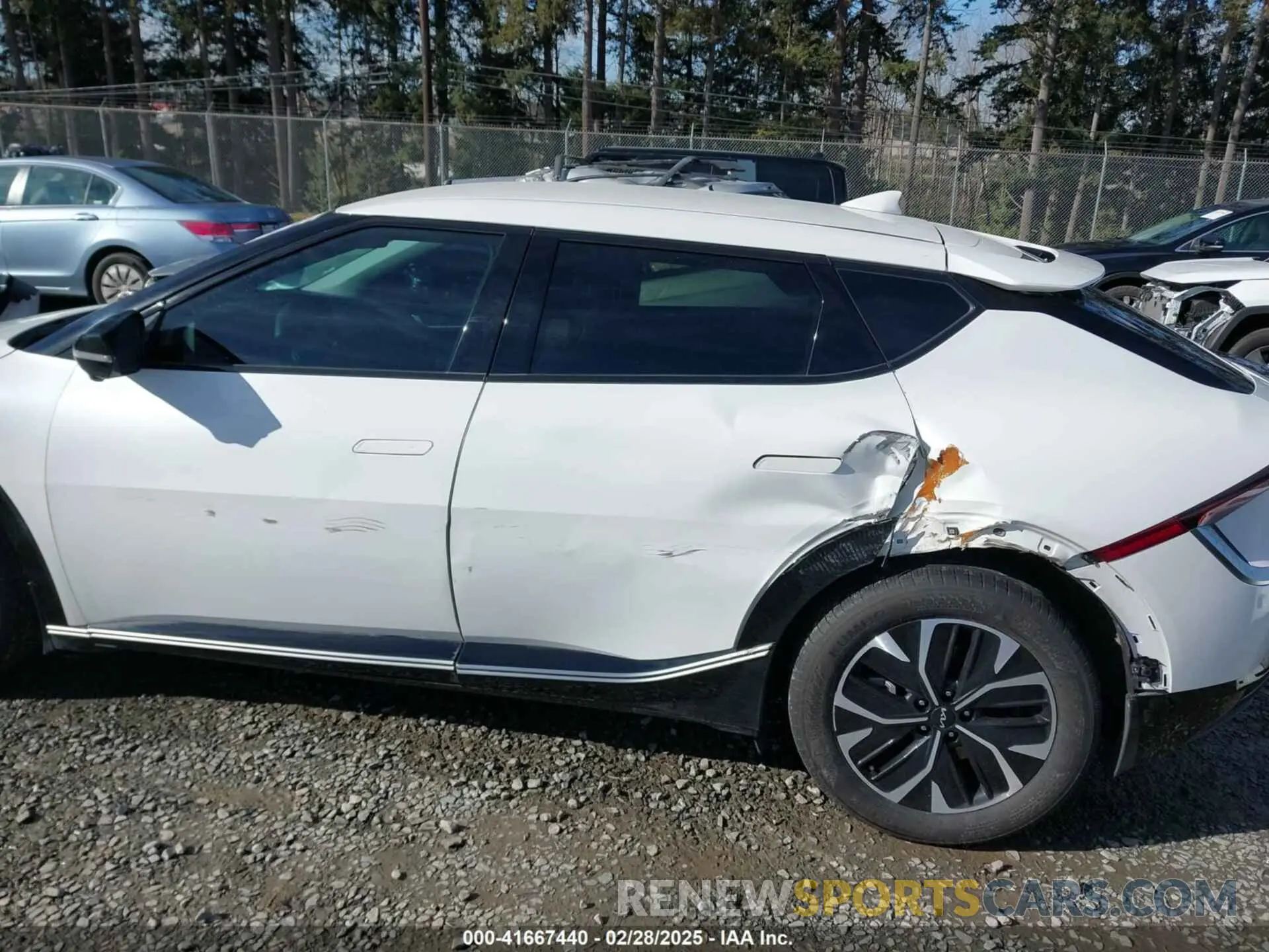 6 fotografías del automóvil dañado KNDC3DLC5N5034110 KIA EV6 2022