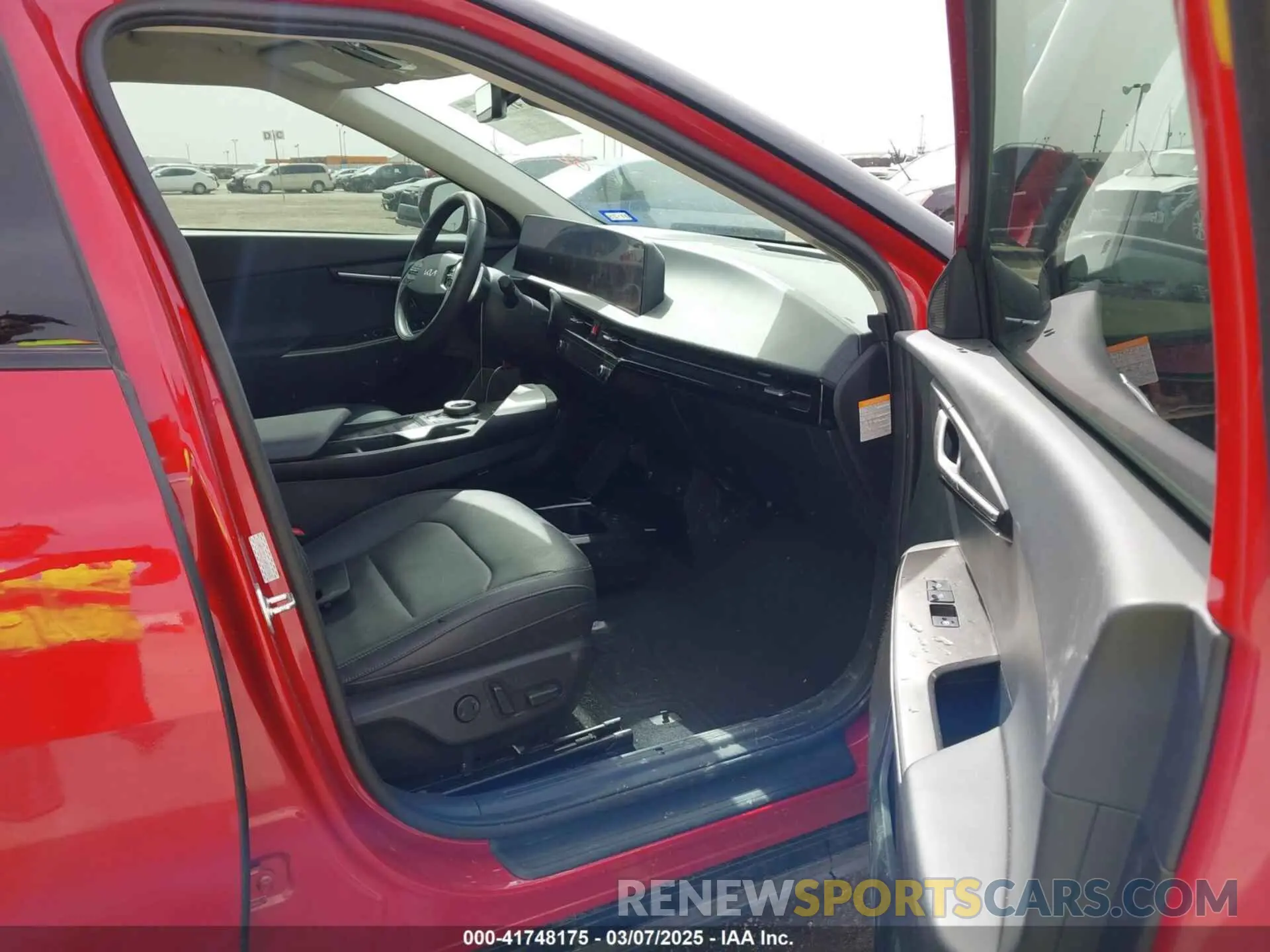 5 fotografías del automóvil dañado KNDC3DLC6N5089018 KIA EV6 2022