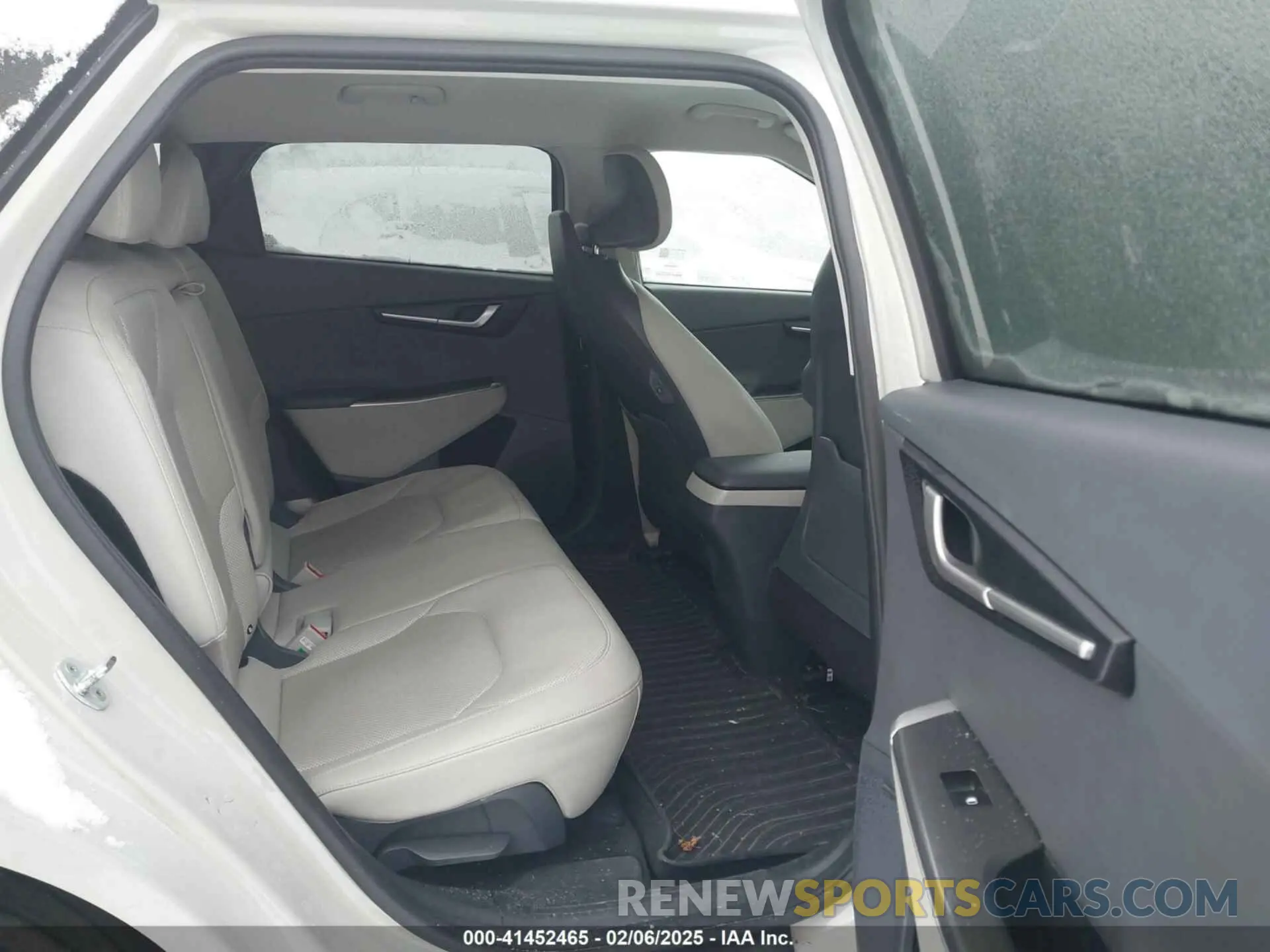 8 fotografías del automóvil dañado KNDC3DLCXN5061934 KIA EV6 2022