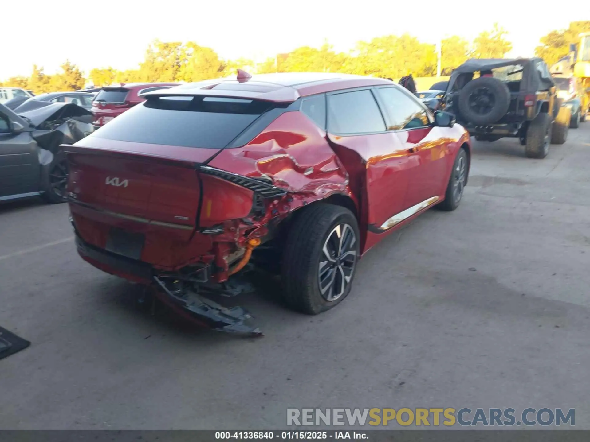 4 fotografías del automóvil dañado KNDC44LA4N5080250 KIA EV6 2022