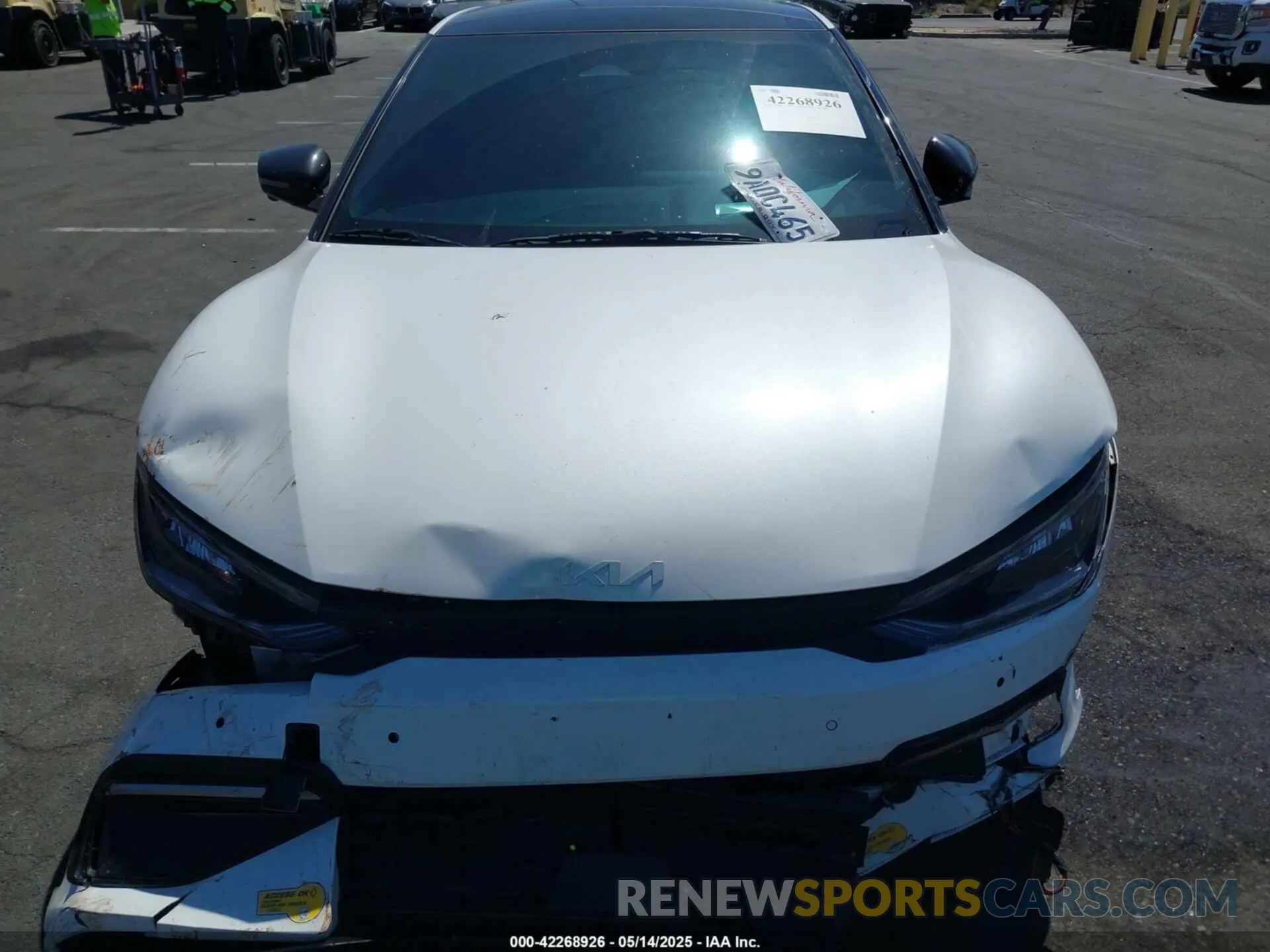 10 fotografías del automóvil dañado KNDC44LA5N5040503 KIA EV6 2022