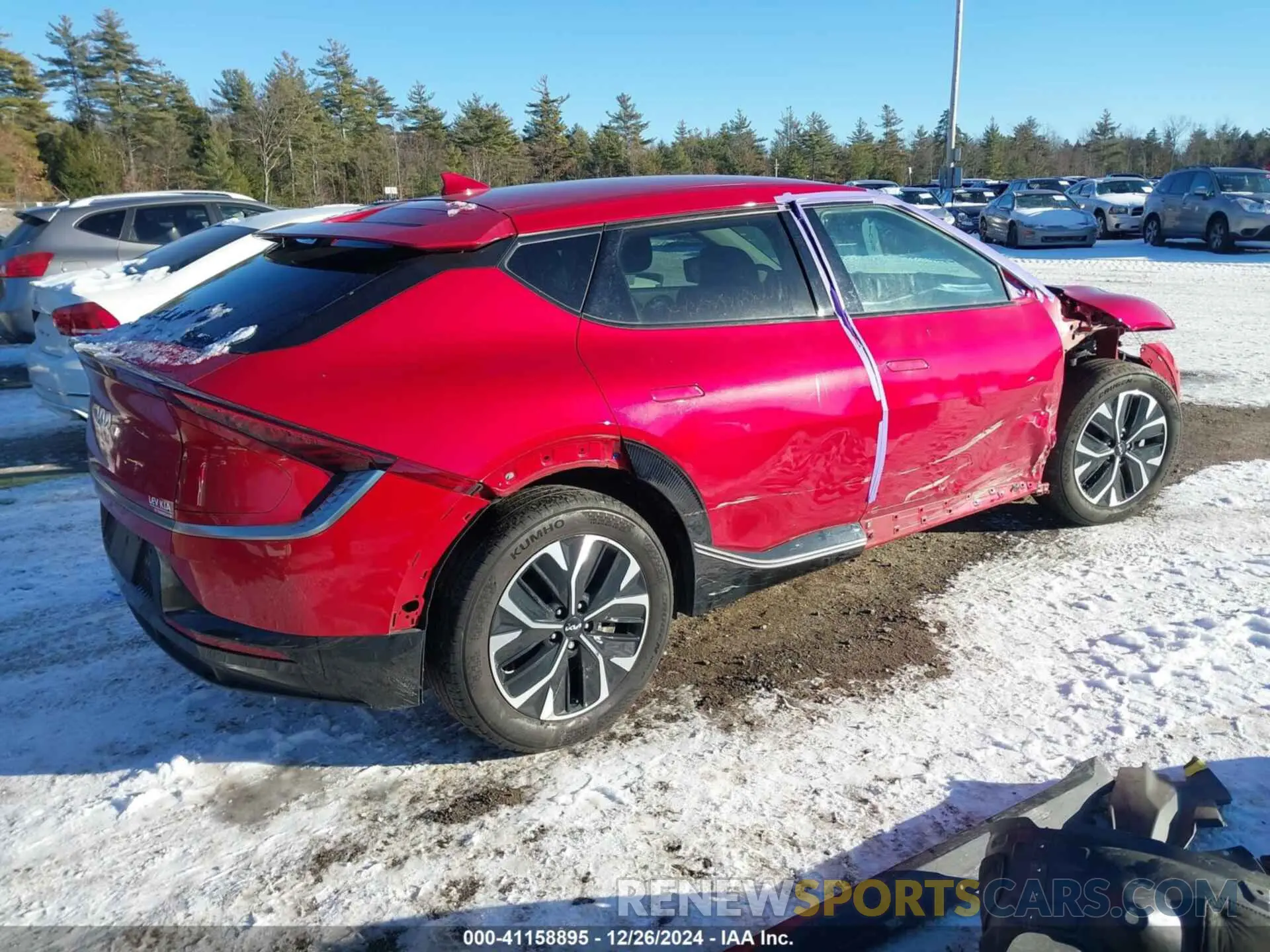 4 fotografías del automóvil dañado KNDC34LA3P5098017 KIA EV6 2023