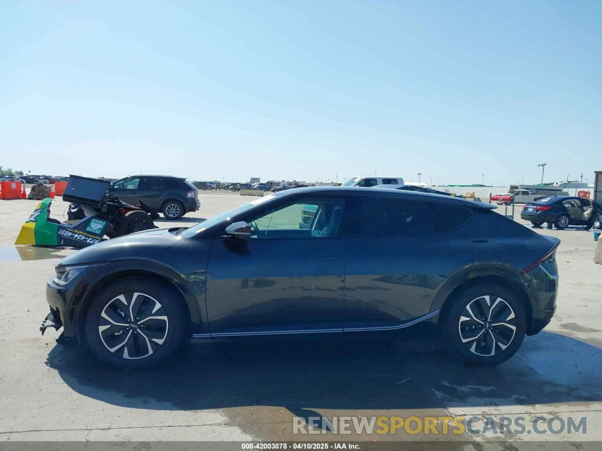 15 fotografías del automóvil dañado KNDC34LAXP5097236 KIA EV6 2023