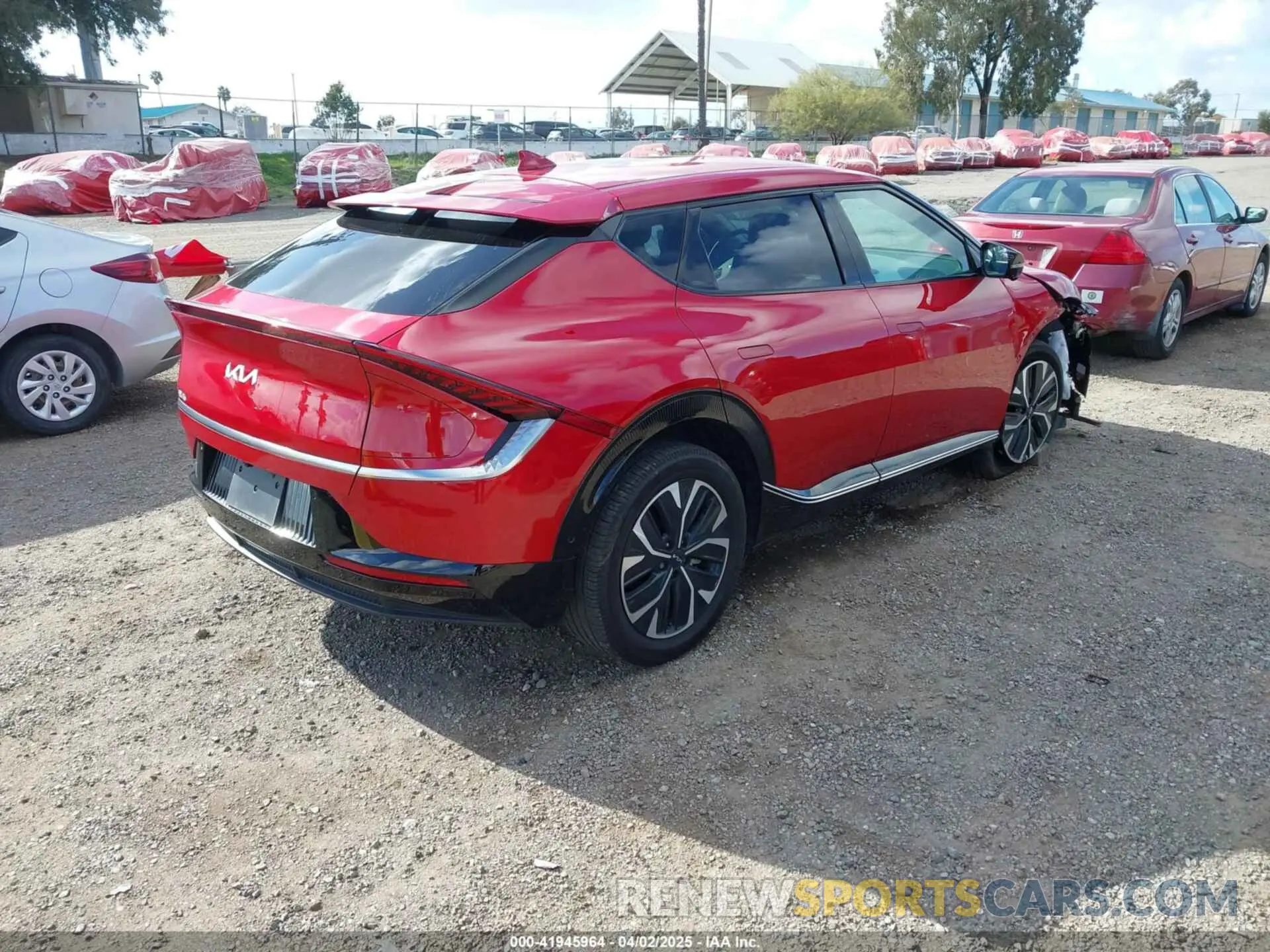 4 fotografías del automóvil dañado KNDC3DLC5P5115109 KIA EV6 2023