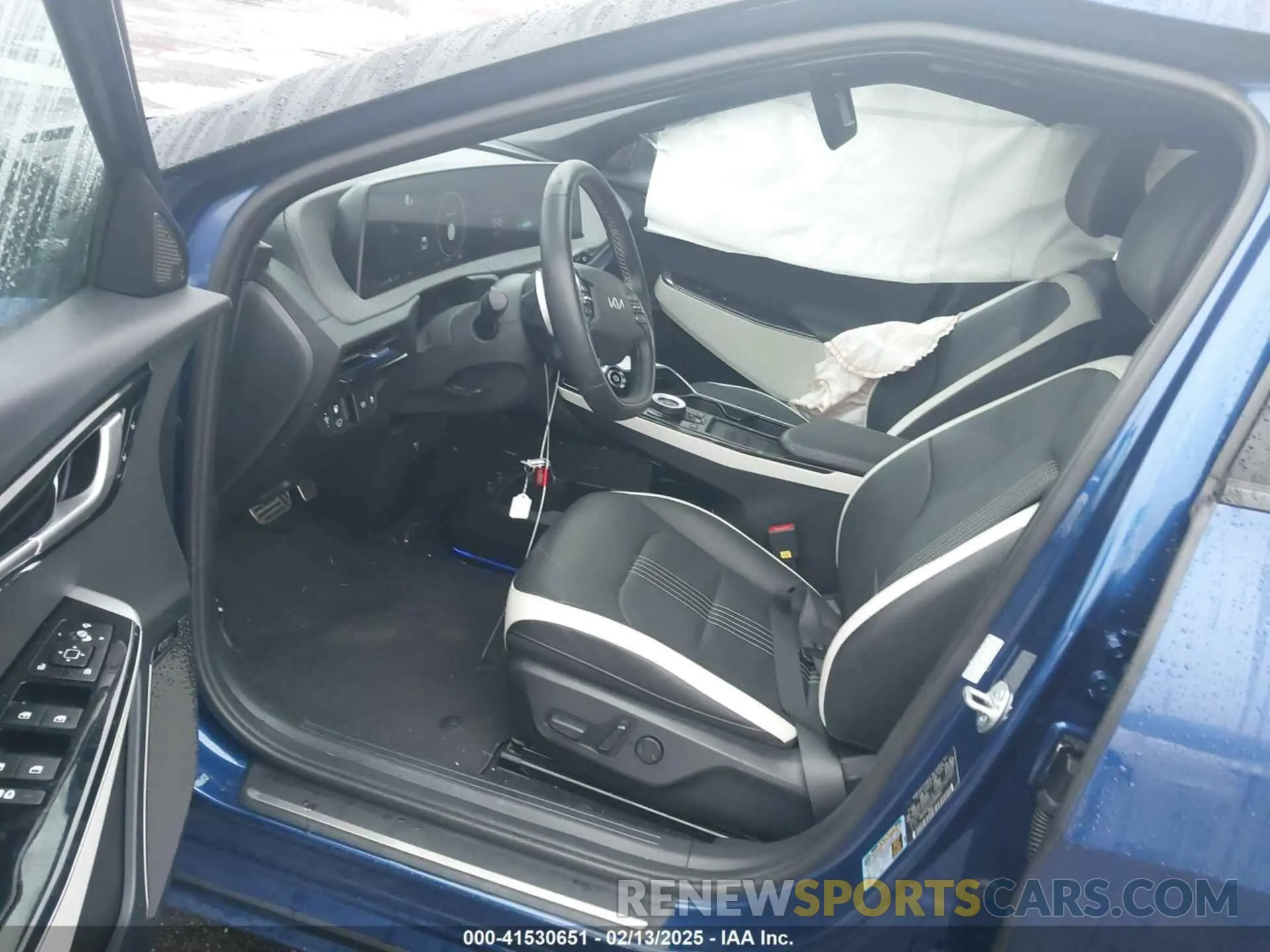 5 fotografías del automóvil dañado KNDC4DLC2P5135864 KIA EV6 2023