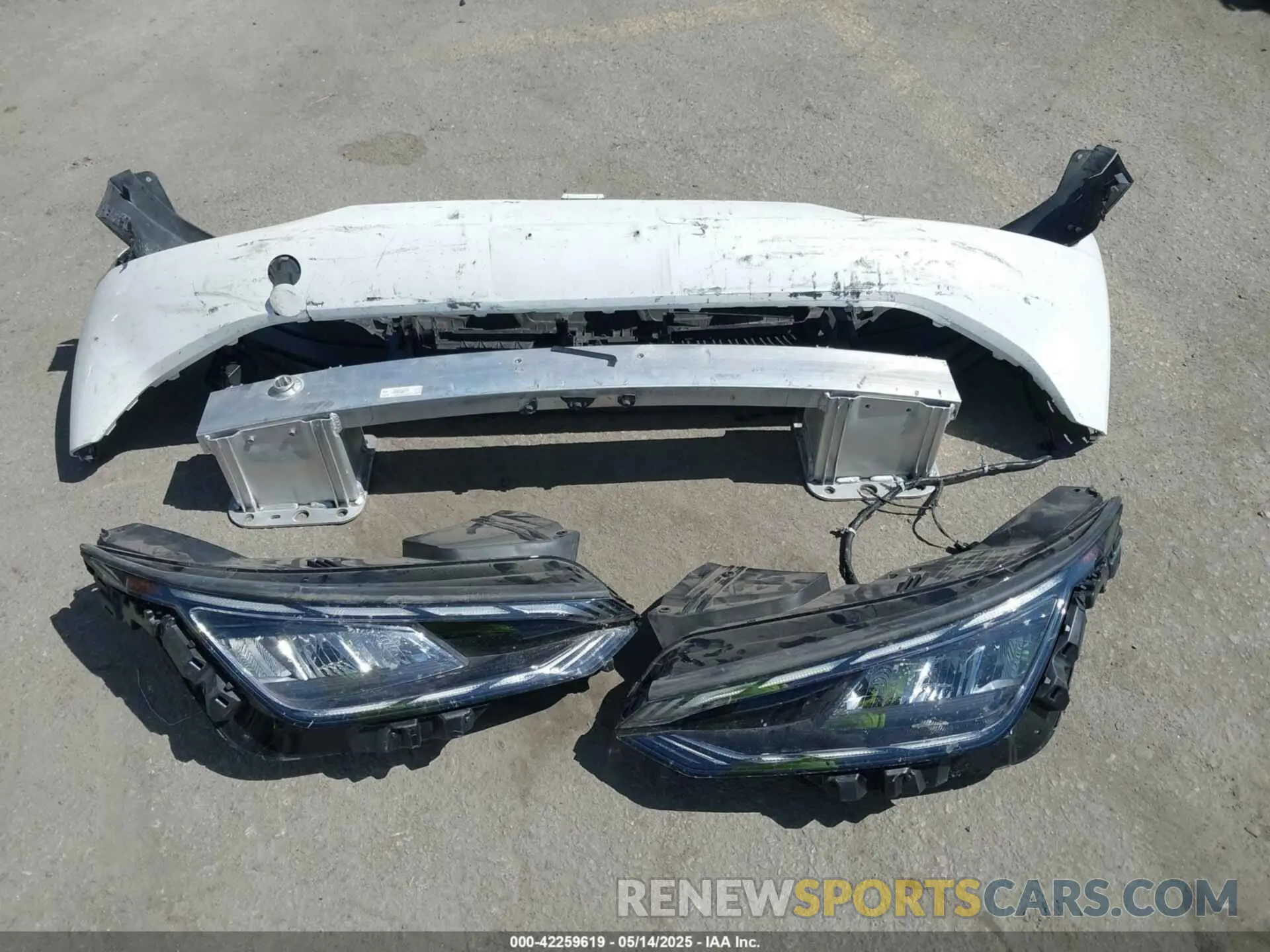 12 fotografías del automóvil dañado KNDC34LB8R5616814 KIA EV6 2024