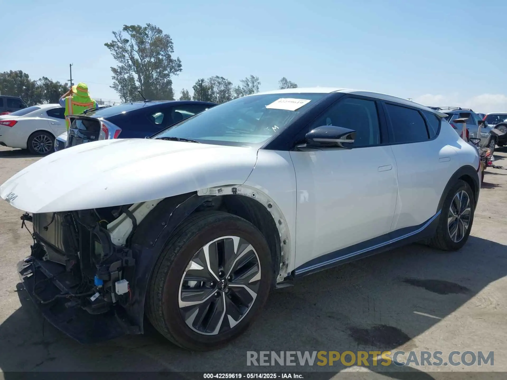 15 fotografías del automóvil dañado KNDC34LB8R5616814 KIA EV6 2024