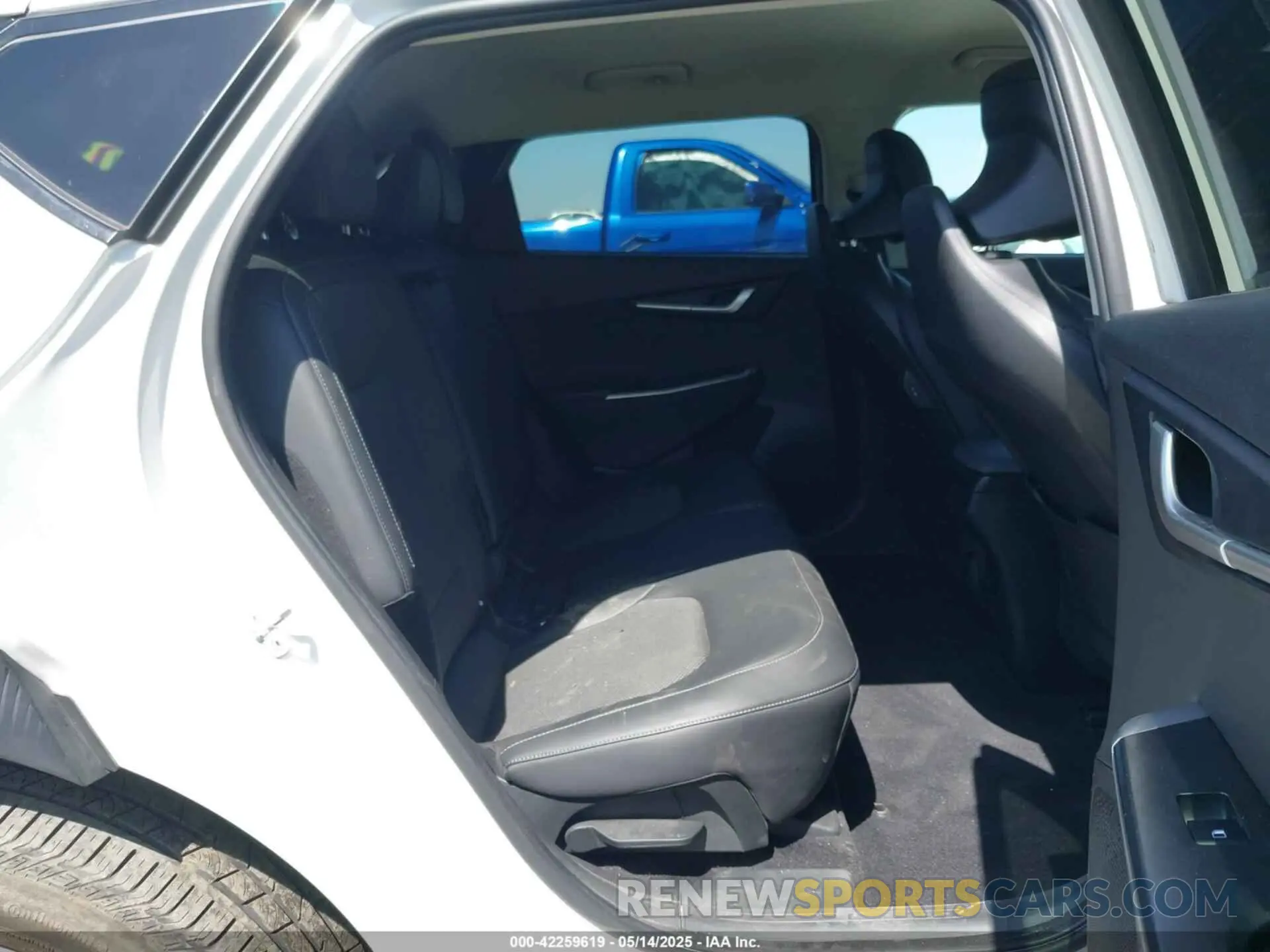 8 fotografías del automóvil dañado KNDC34LB8R5616814 KIA EV6 2024